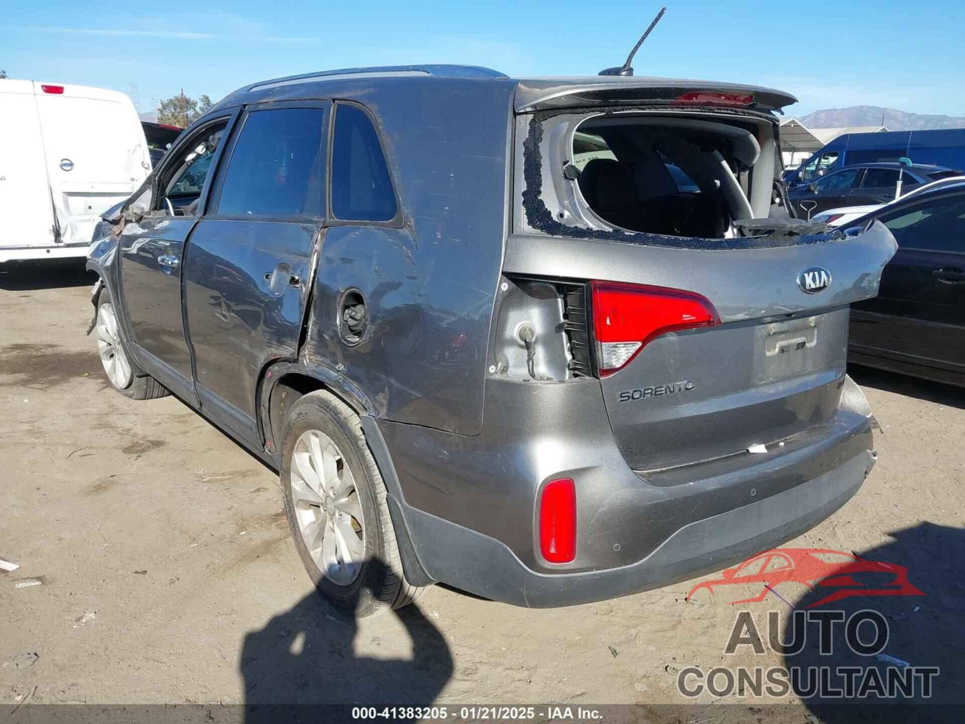 KIA SORENTO 2015 - 5XYKU4A78FG643974