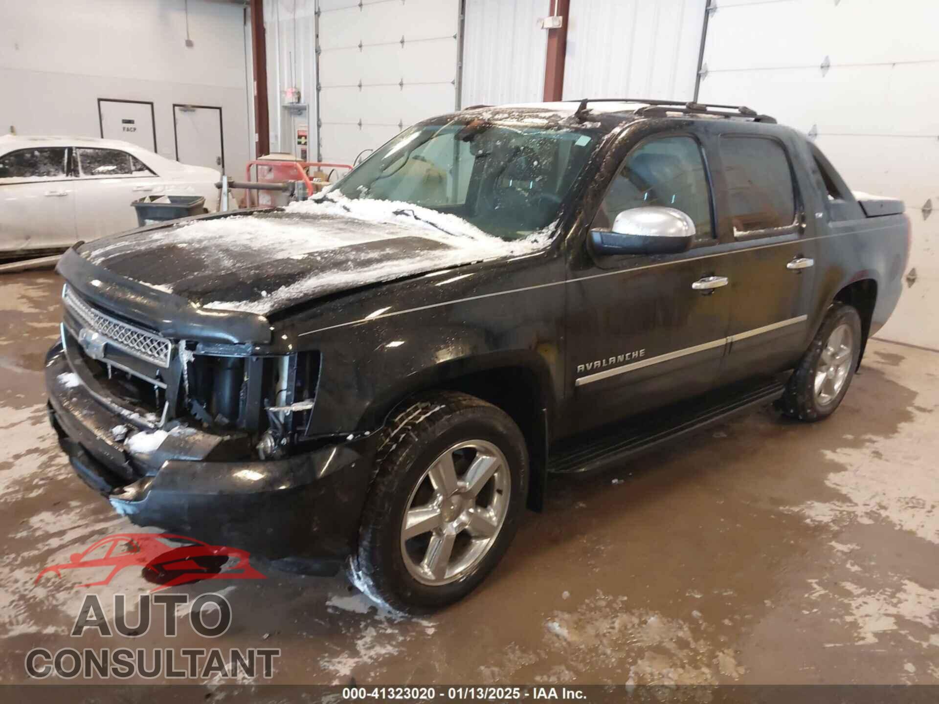 CHEVROLET AVALANCHE 1500 2012 - 3GNTKGE73CG197632