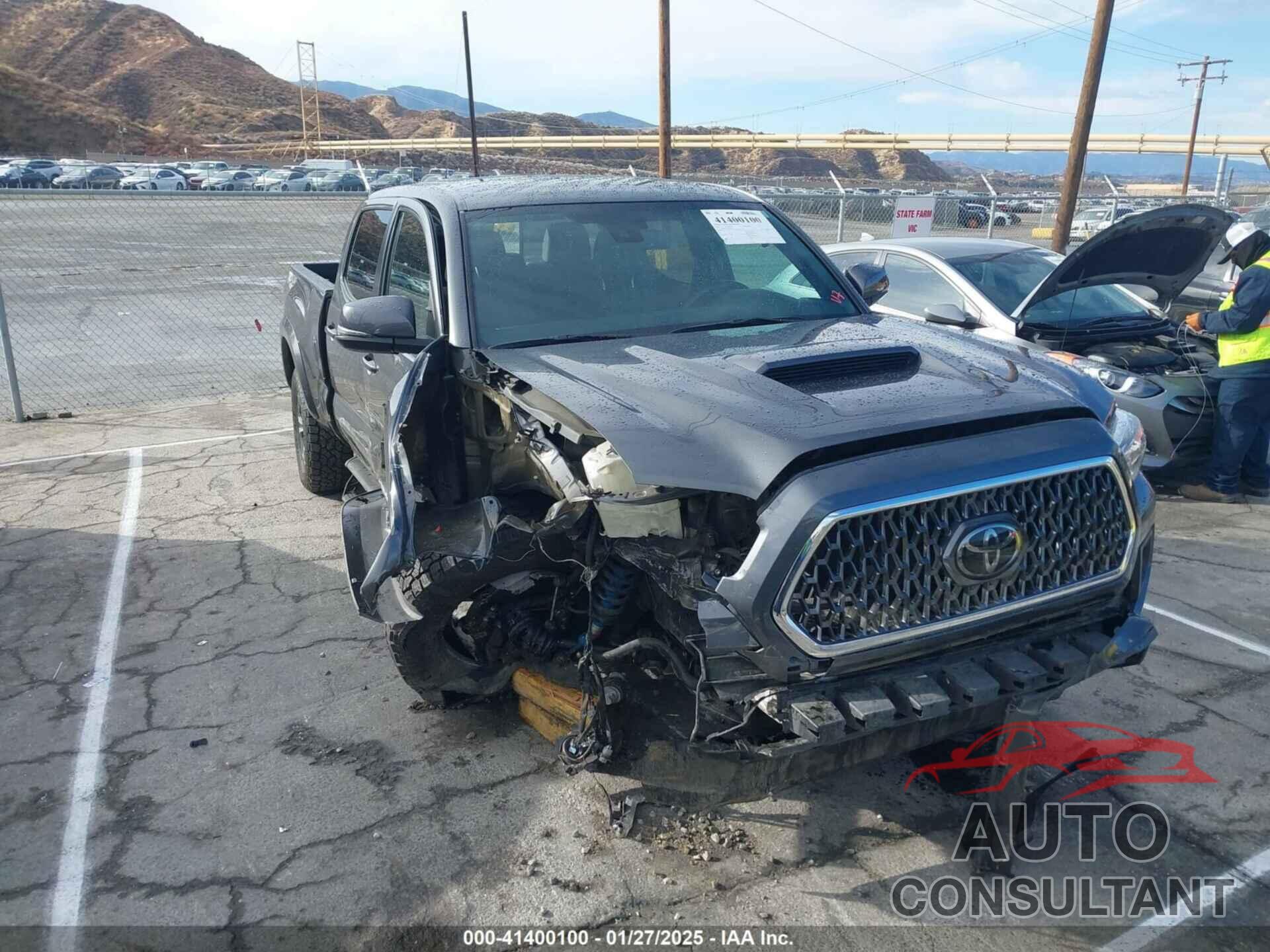 TOYOTA TACOMA 2018 - 3TMDZ5BN9JM051931