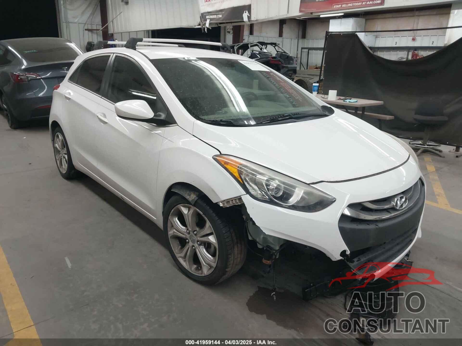 HYUNDAI ELANTRA GT 2013 - KMHD35LE6DU152372