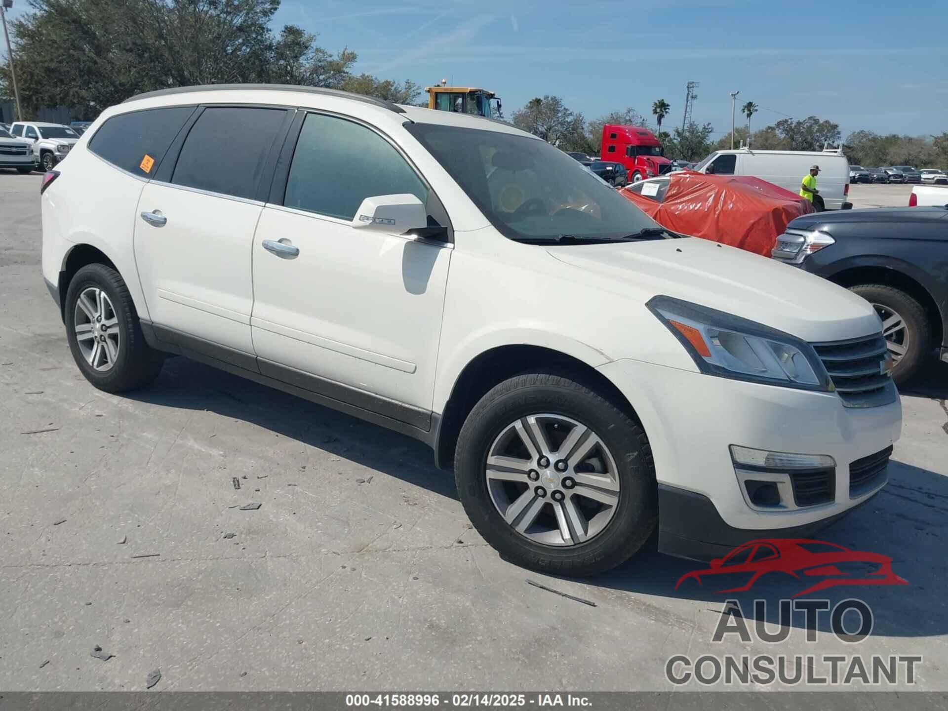 CHEVROLET TRAVERSE 2015 - 1GNKRGKD7FJ157185