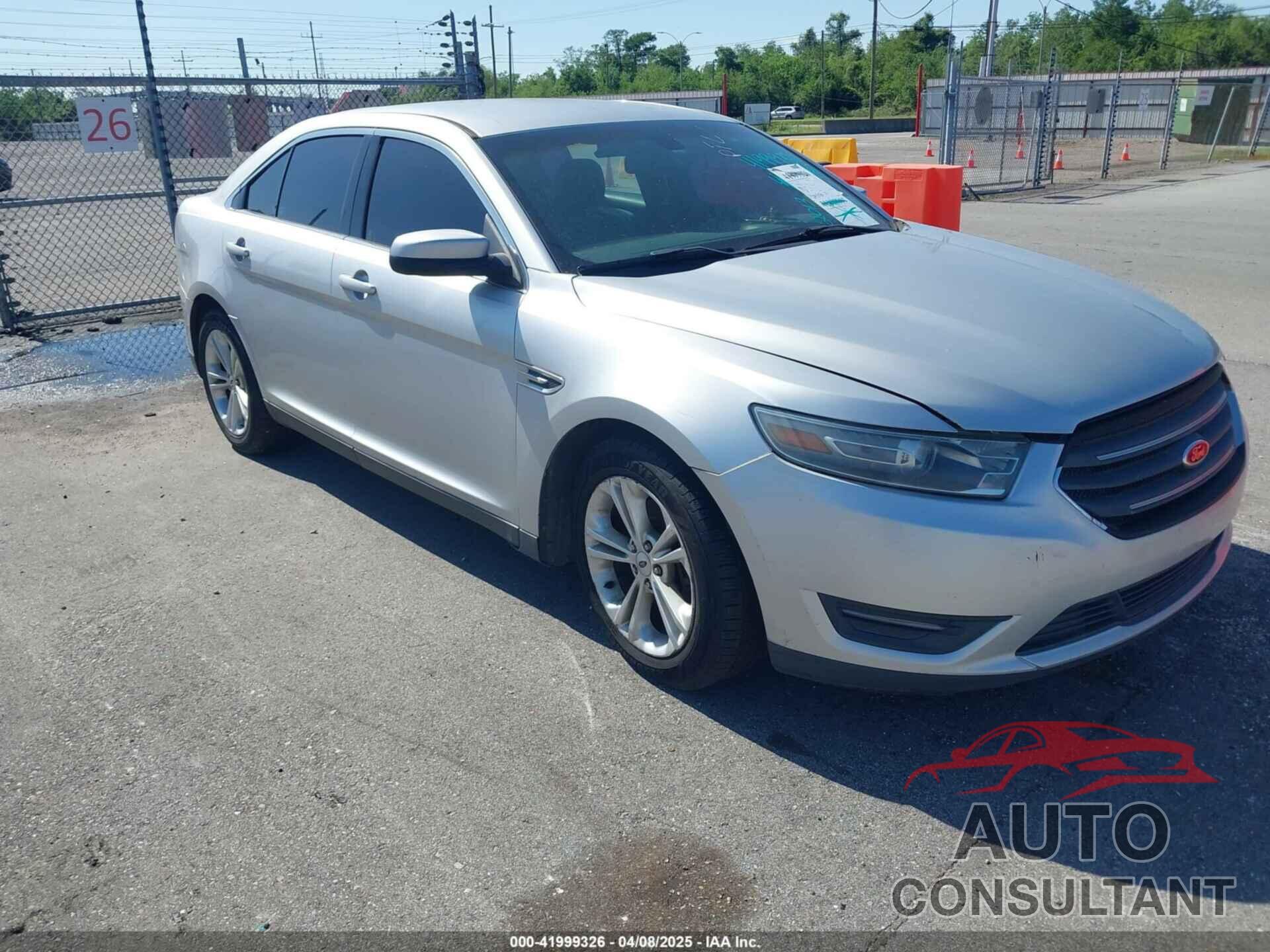 FORD TAURUS 2013 - 1FAHP2E81DG129229