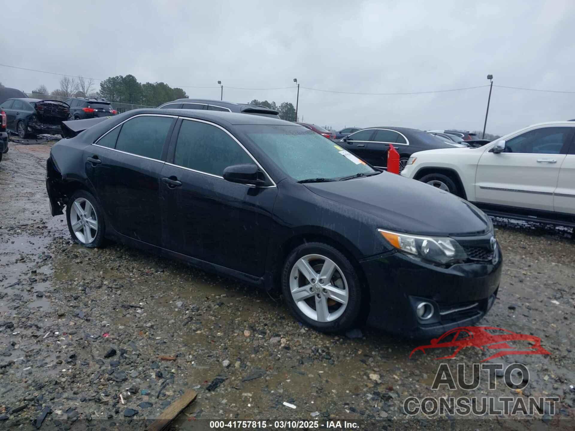 TOYOTA CAMRY 2013 - 4T1BF1FK3DU278004