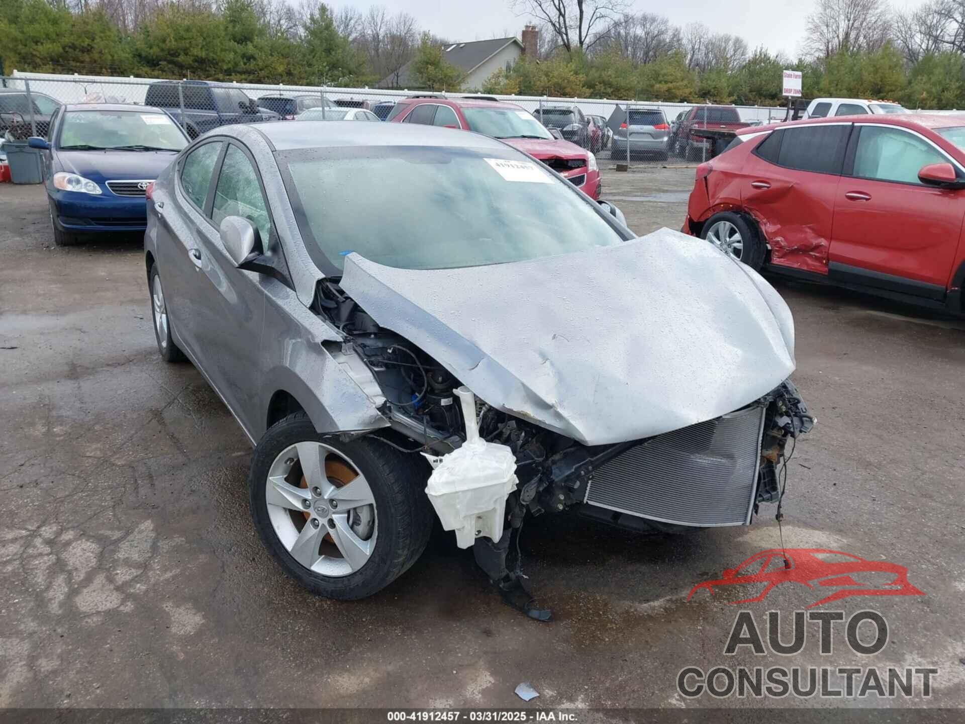 HYUNDAI ELANTRA 2013 - KMHDH4AE9DU559763