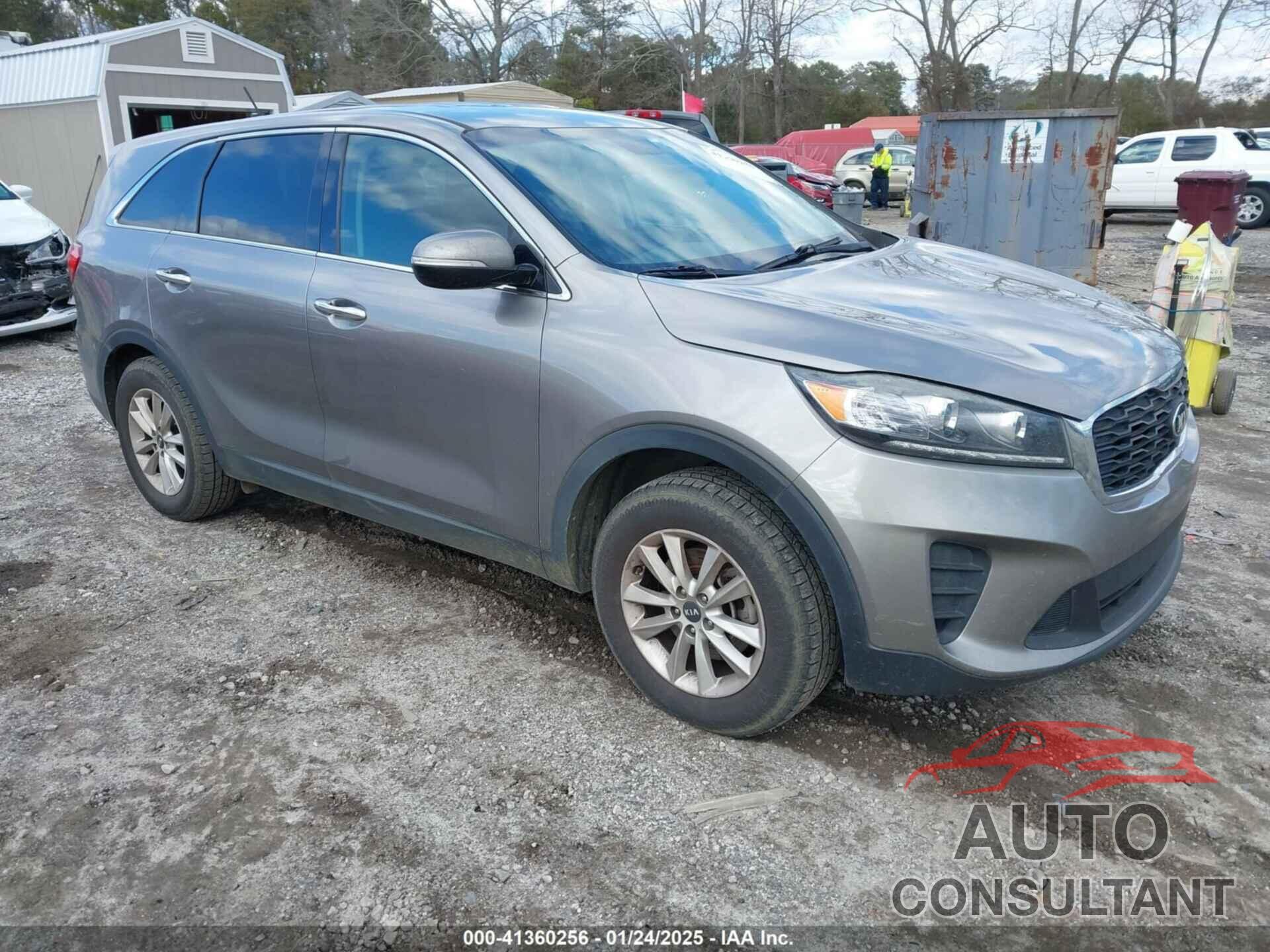 KIA SORENTO 2019 - 5XYPG4A31KG475163