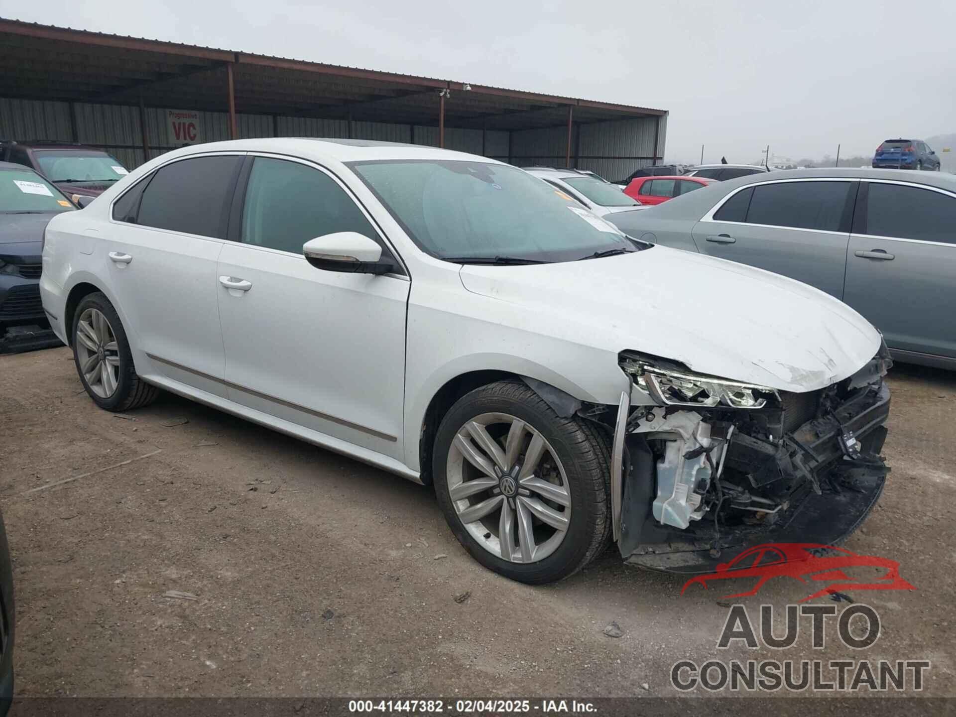 VOLKSWAGEN PASSAT 2017 - 1VWCT7A35HC052902