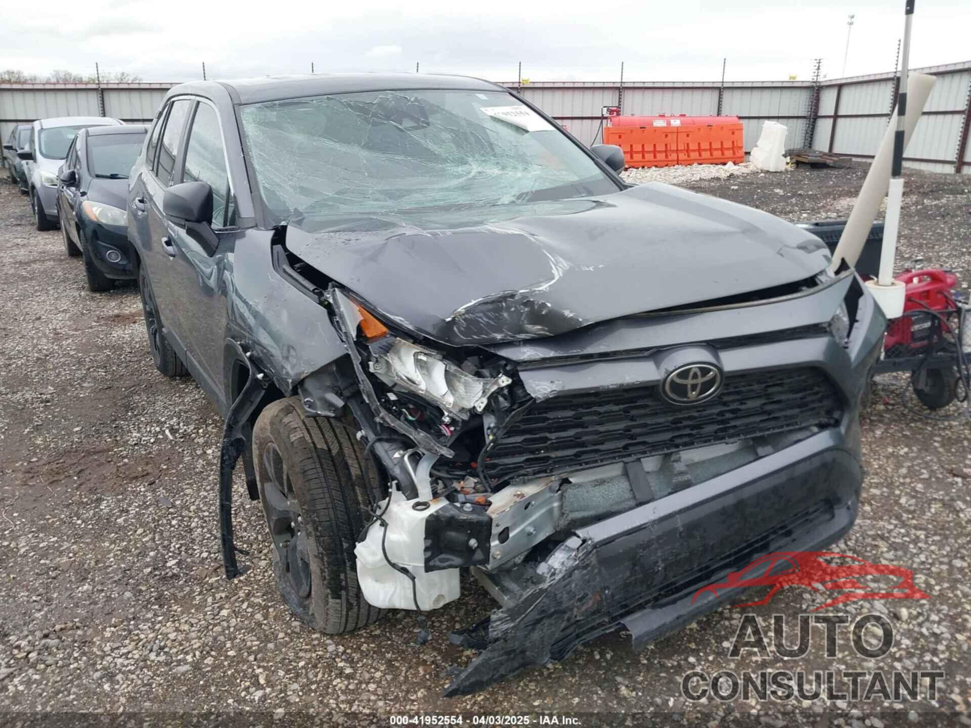 TOYOTA RAV4 2022 - 2T3H1RFV2NW220296
