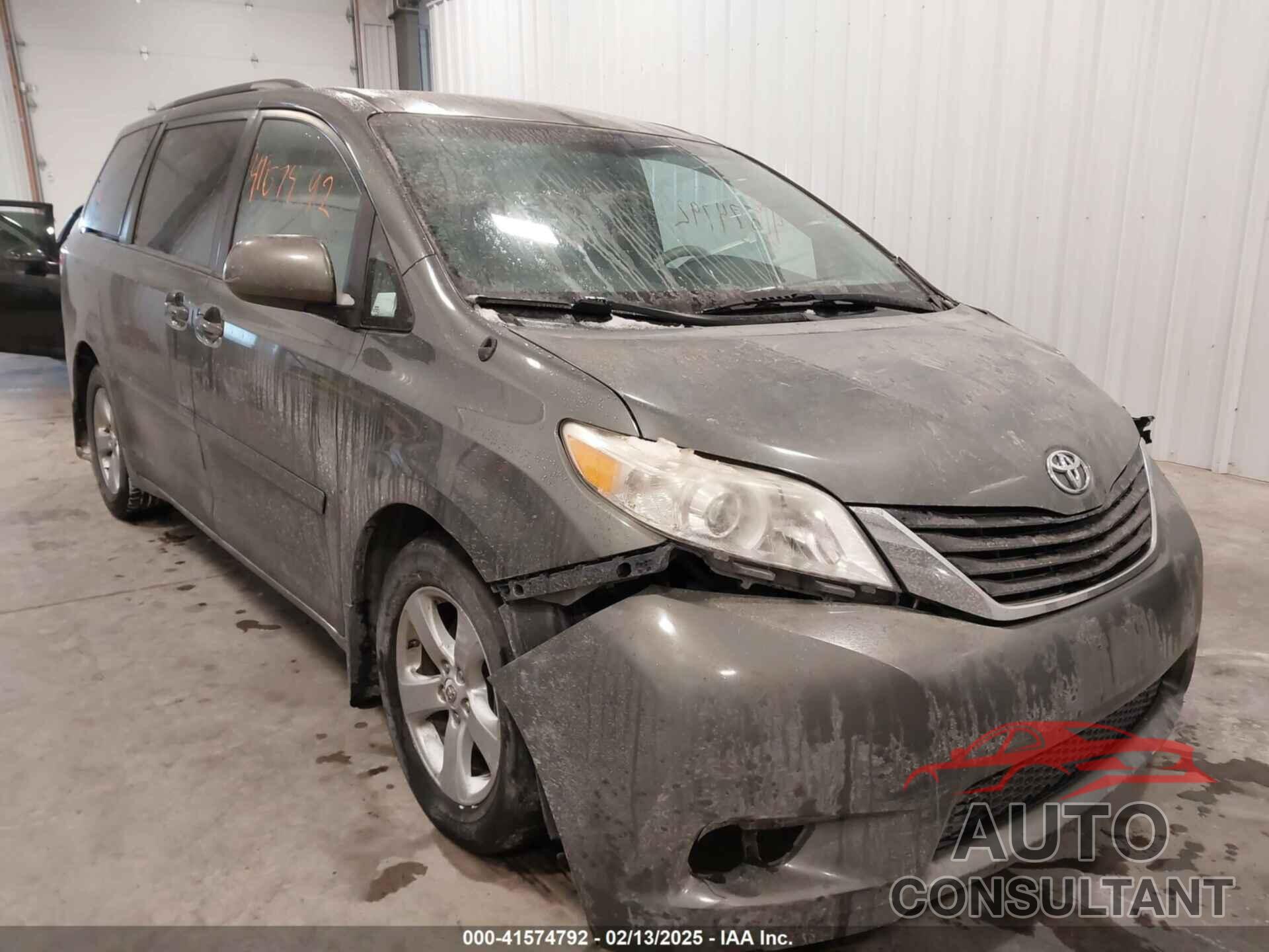 TOYOTA SIENNA 2013 - 5TDKK3DC5DS306199