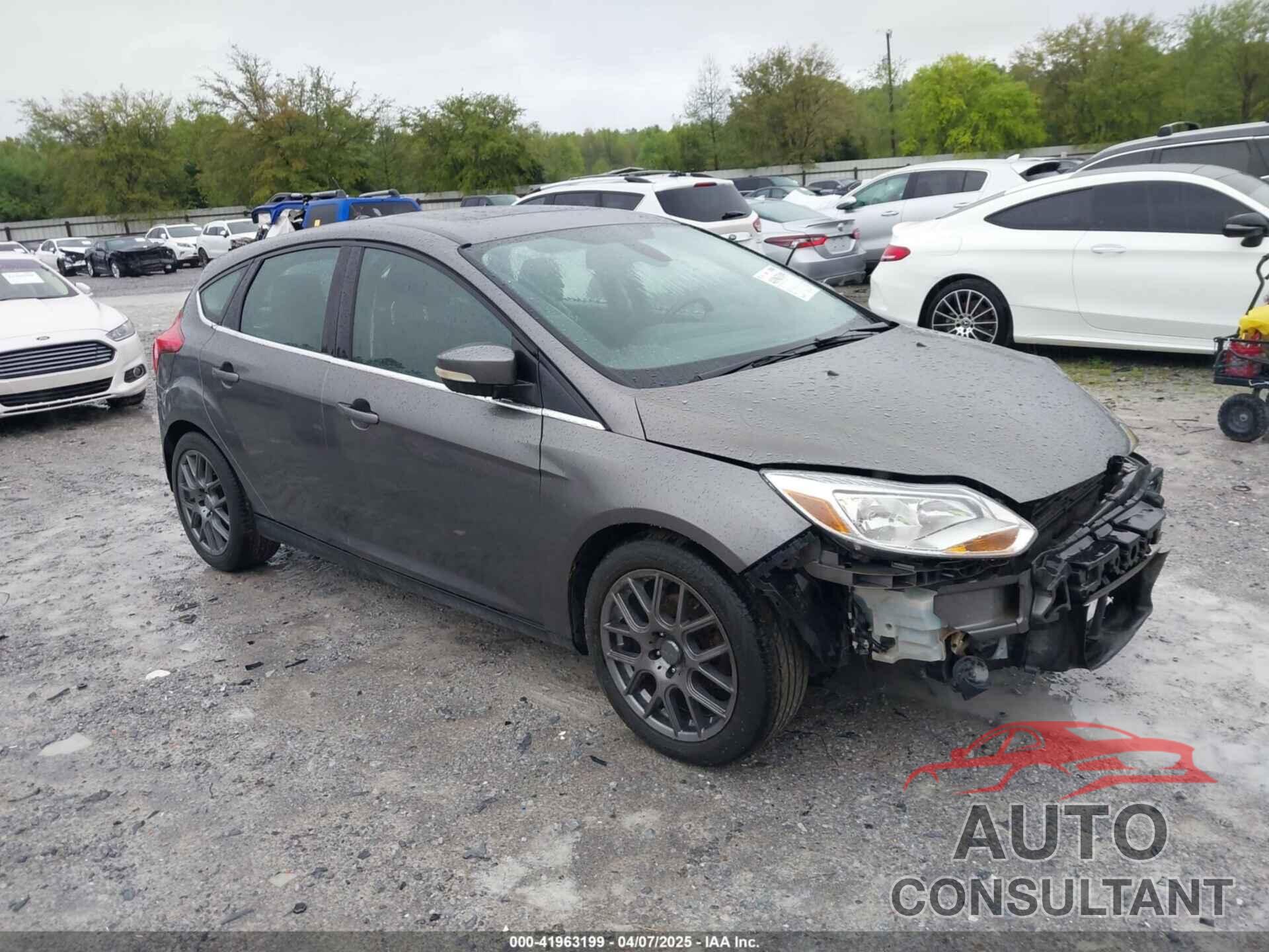FORD FOCUS 2012 - 1FAHP3M20CL384494