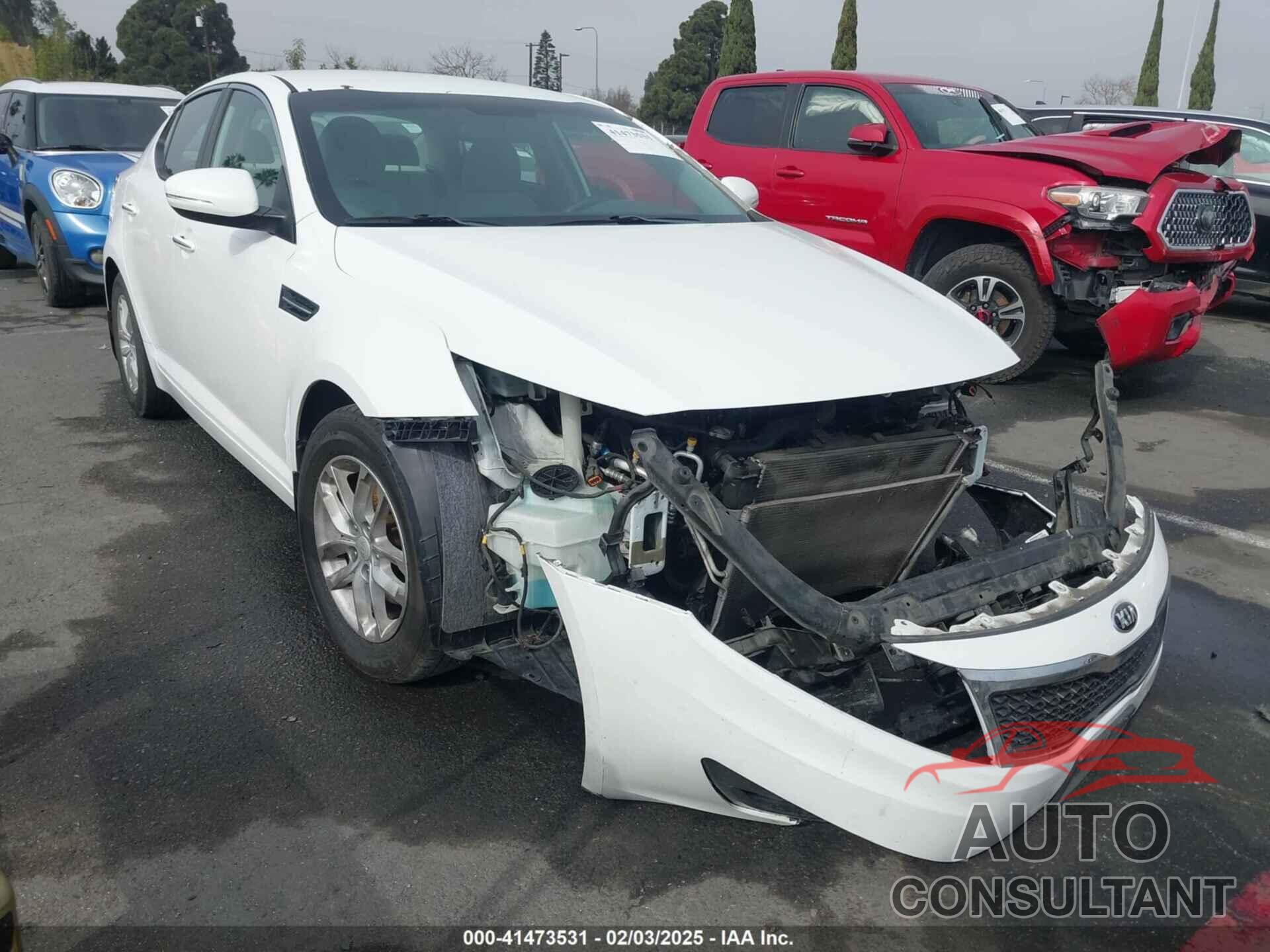 KIA OPTIMA 2013 - 5XXGM4A7XDG093667