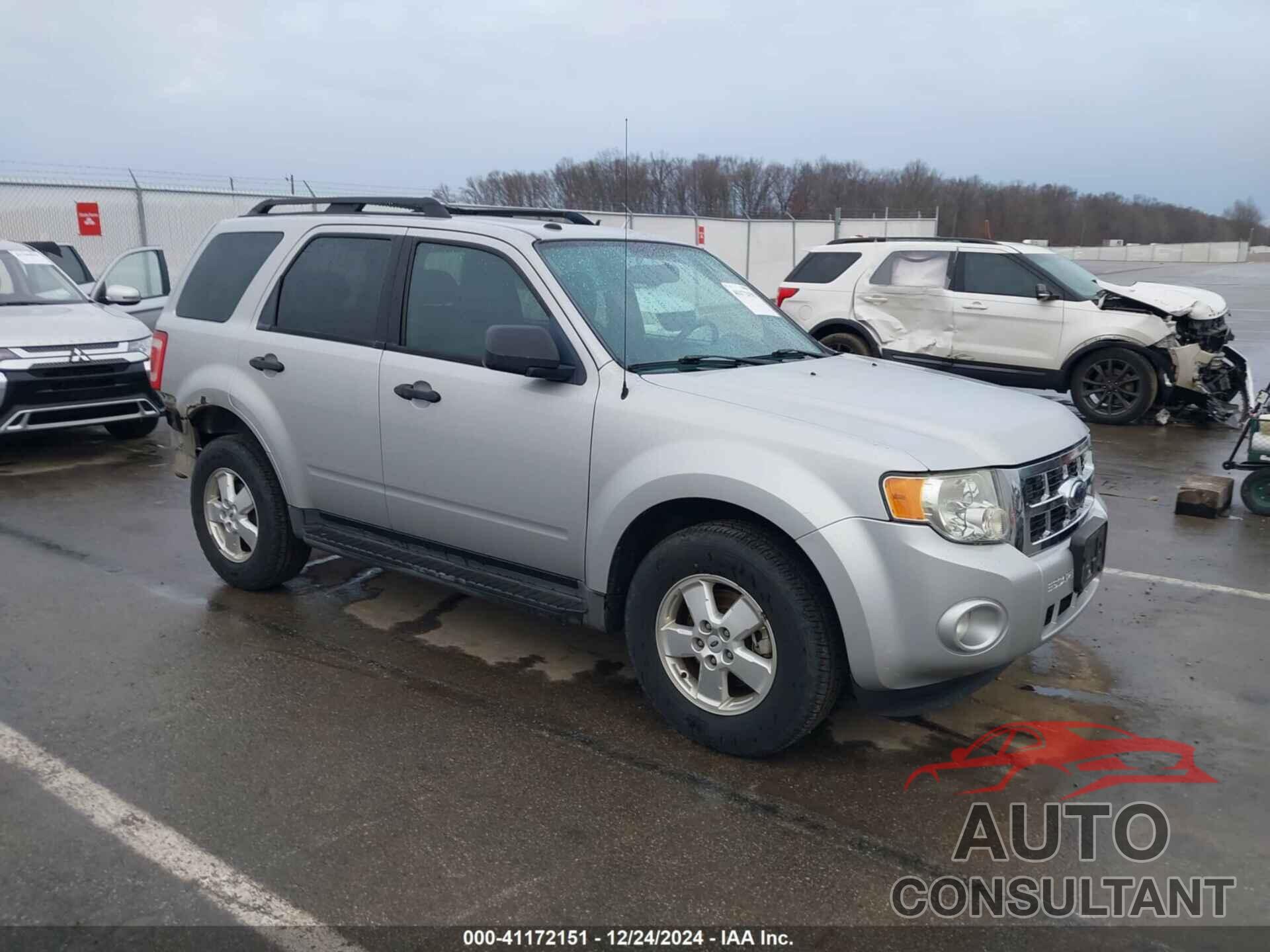 FORD ESCAPE 2009 - 1FMCU93G29KC19568