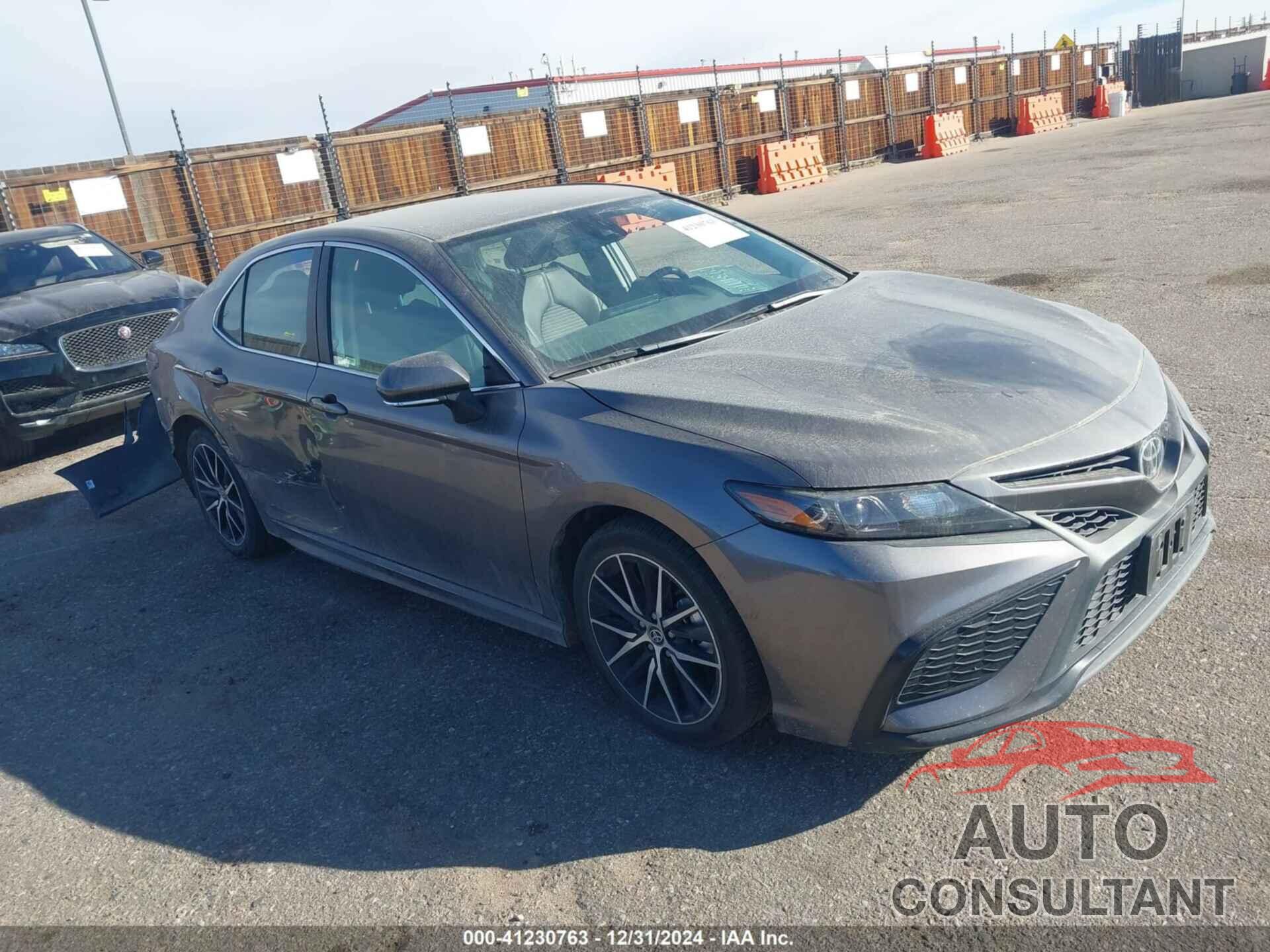 TOYOTA CAMRY 2024 - 4T1G11AK0RU891152