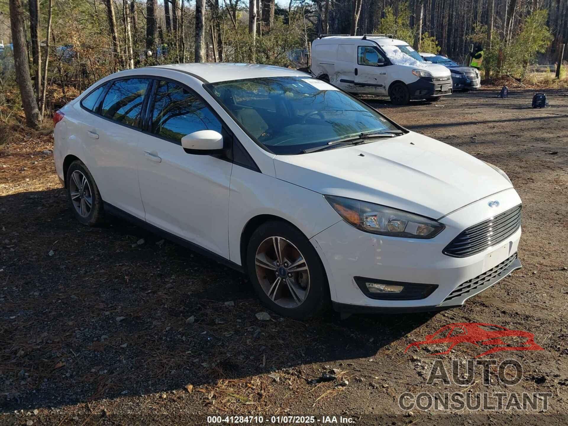 FORD FOCUS 2018 - 1FADP3FE3JL219784