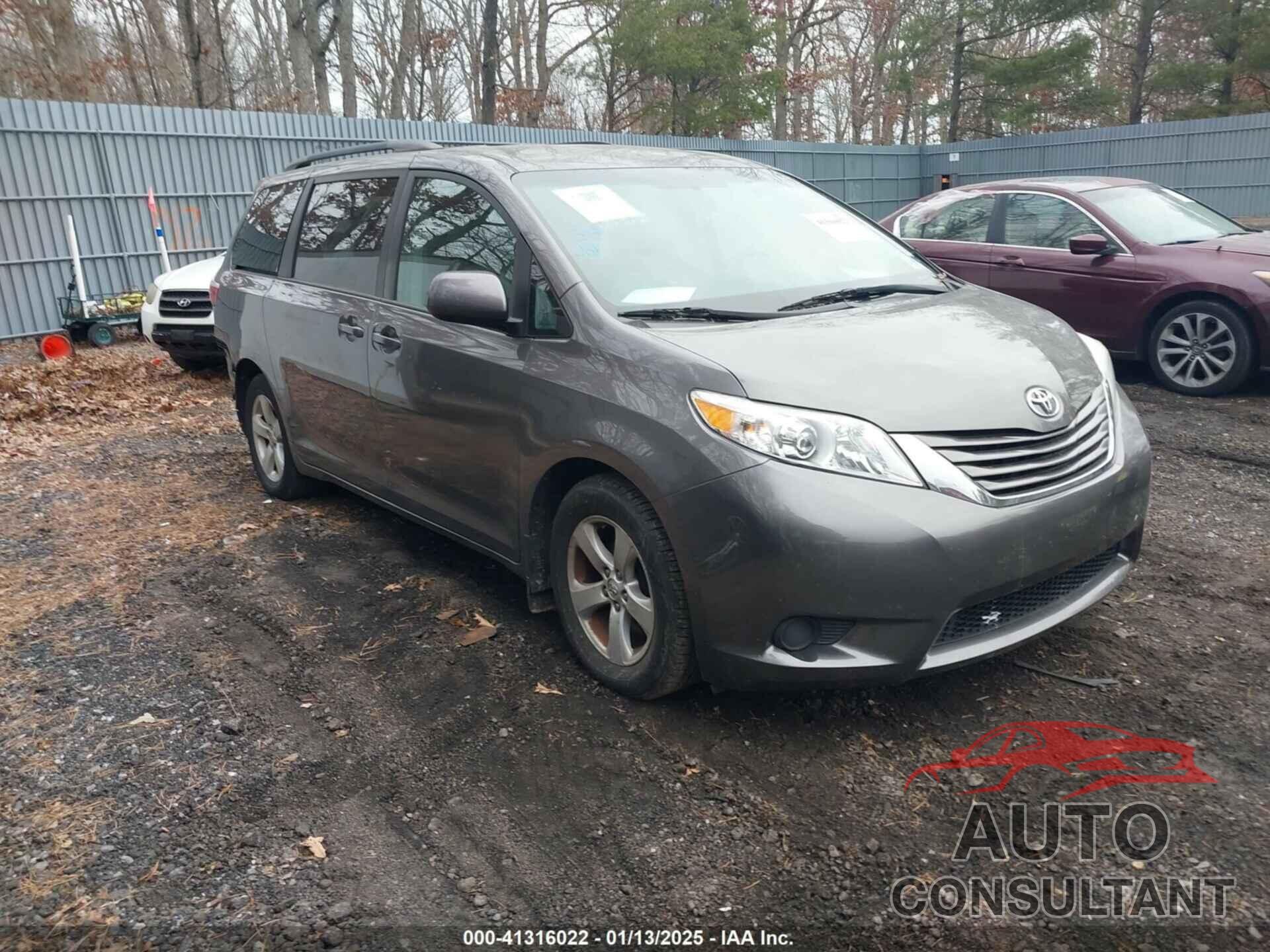 TOYOTA SIENNA 2016 - 5TDKK3DC2GS752783