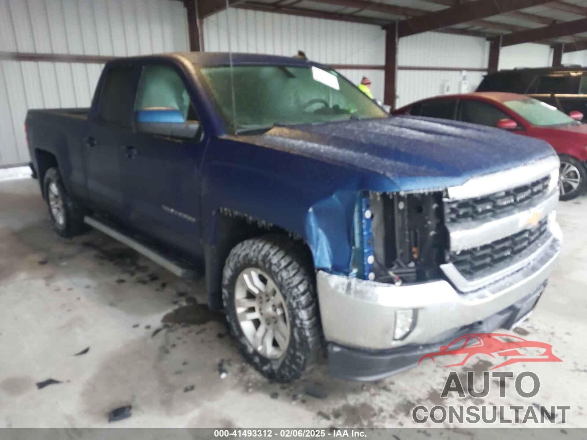 CHEVROLET SILVERADO 1500 2017 - 1GCVKREC2HZ200909