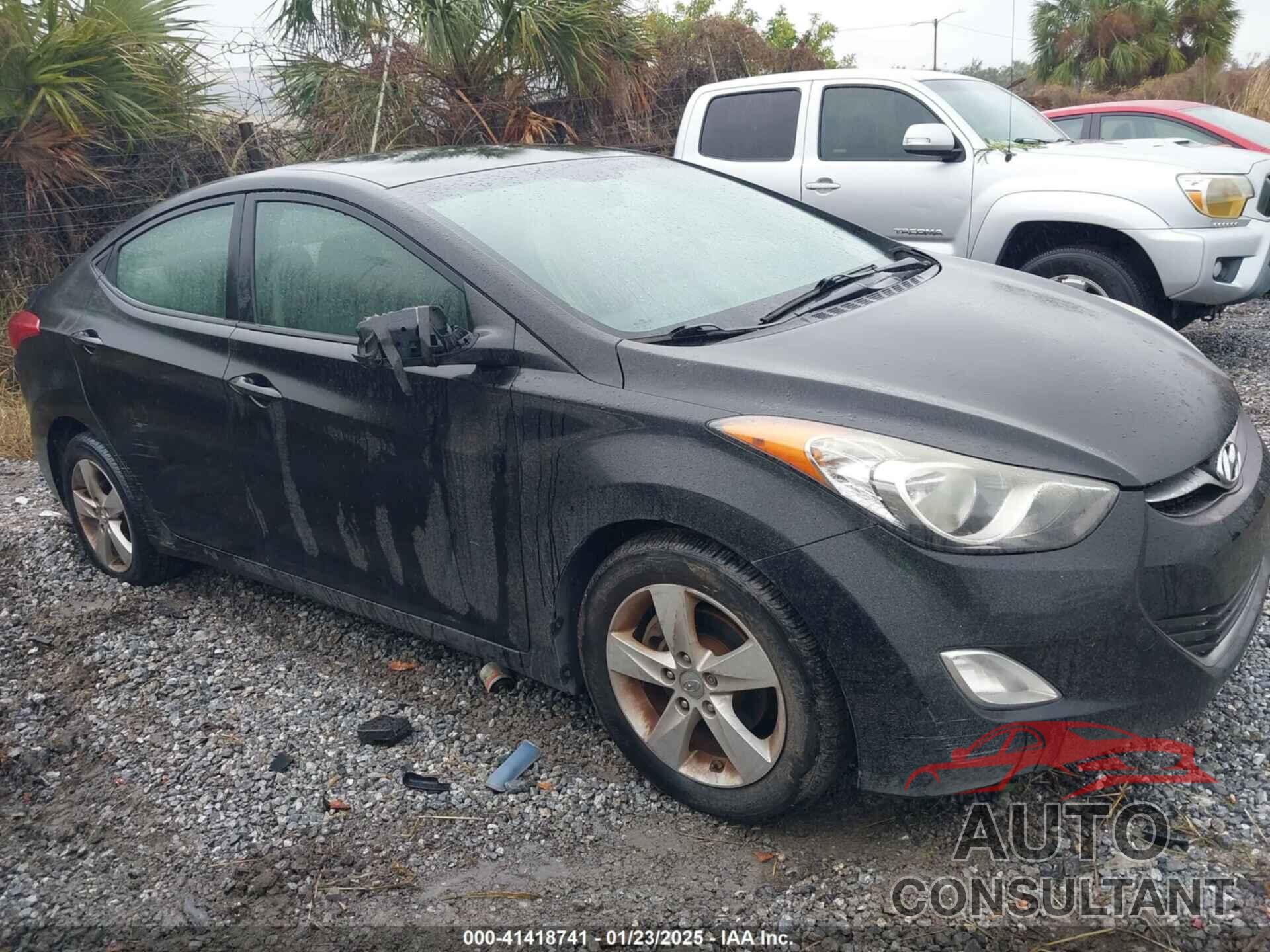 HYUNDAI ELANTRA 2012 - KMHDH4AE6CU308391