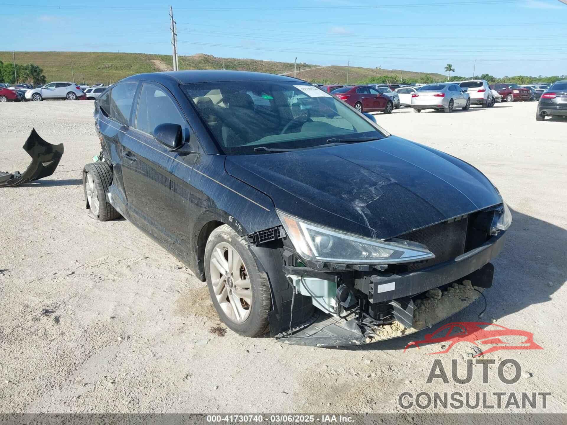 HYUNDAI ELANTRA 2019 - 5NPD84LF9KH489893