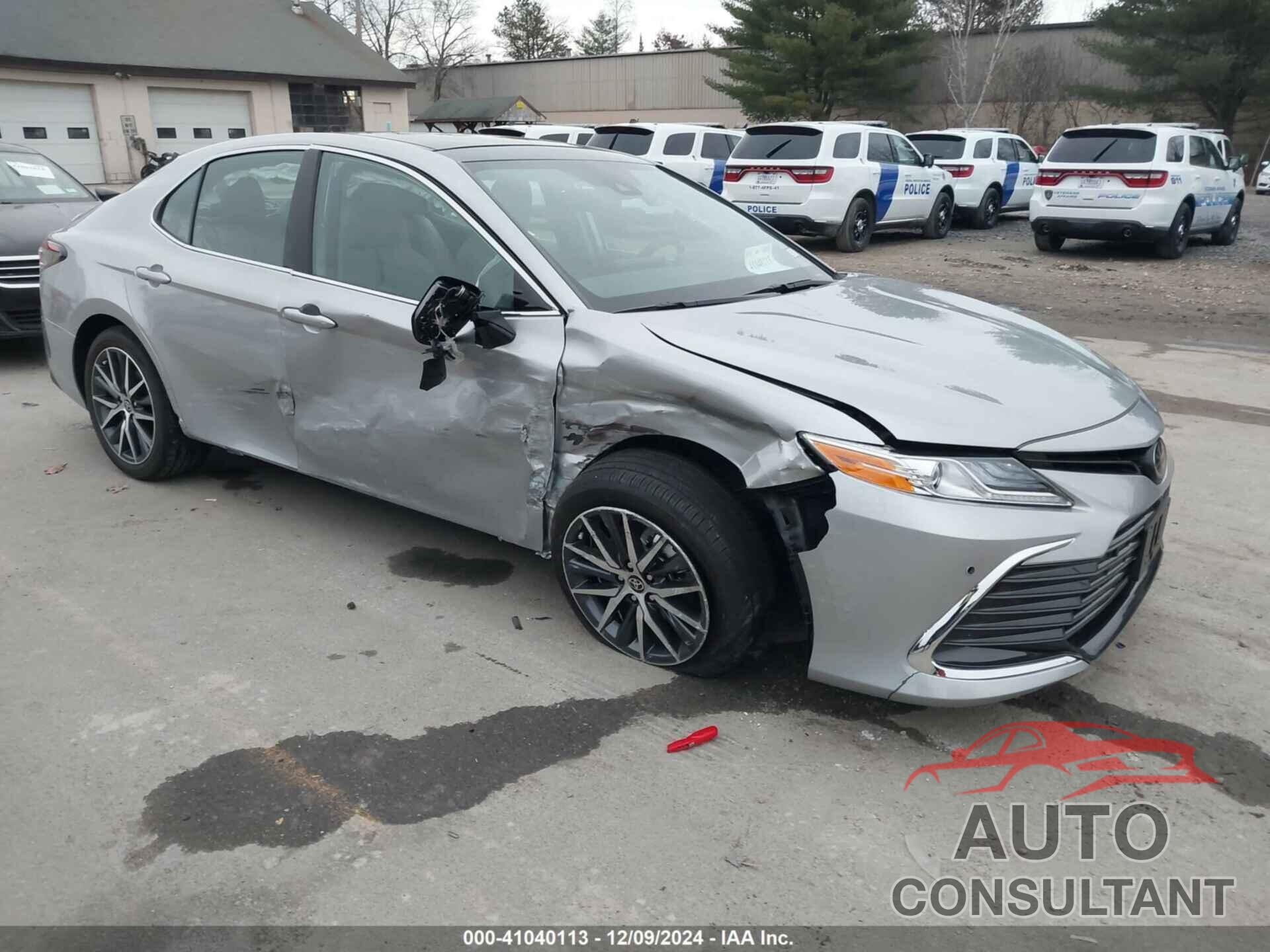TOYOTA CAMRY 2024 - 4T1F11BK9RU127424