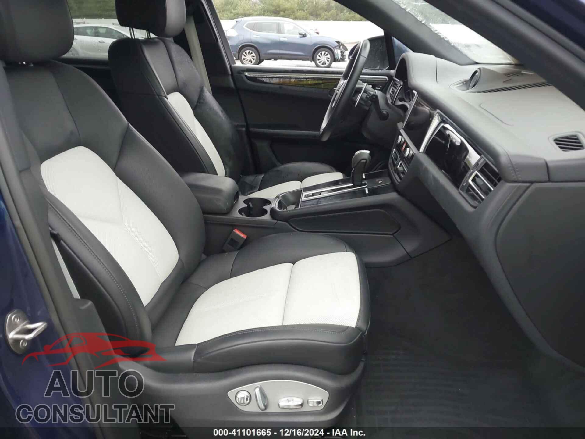 PORSCHE MACAN 2022 - WP1AA2A56NLB04522