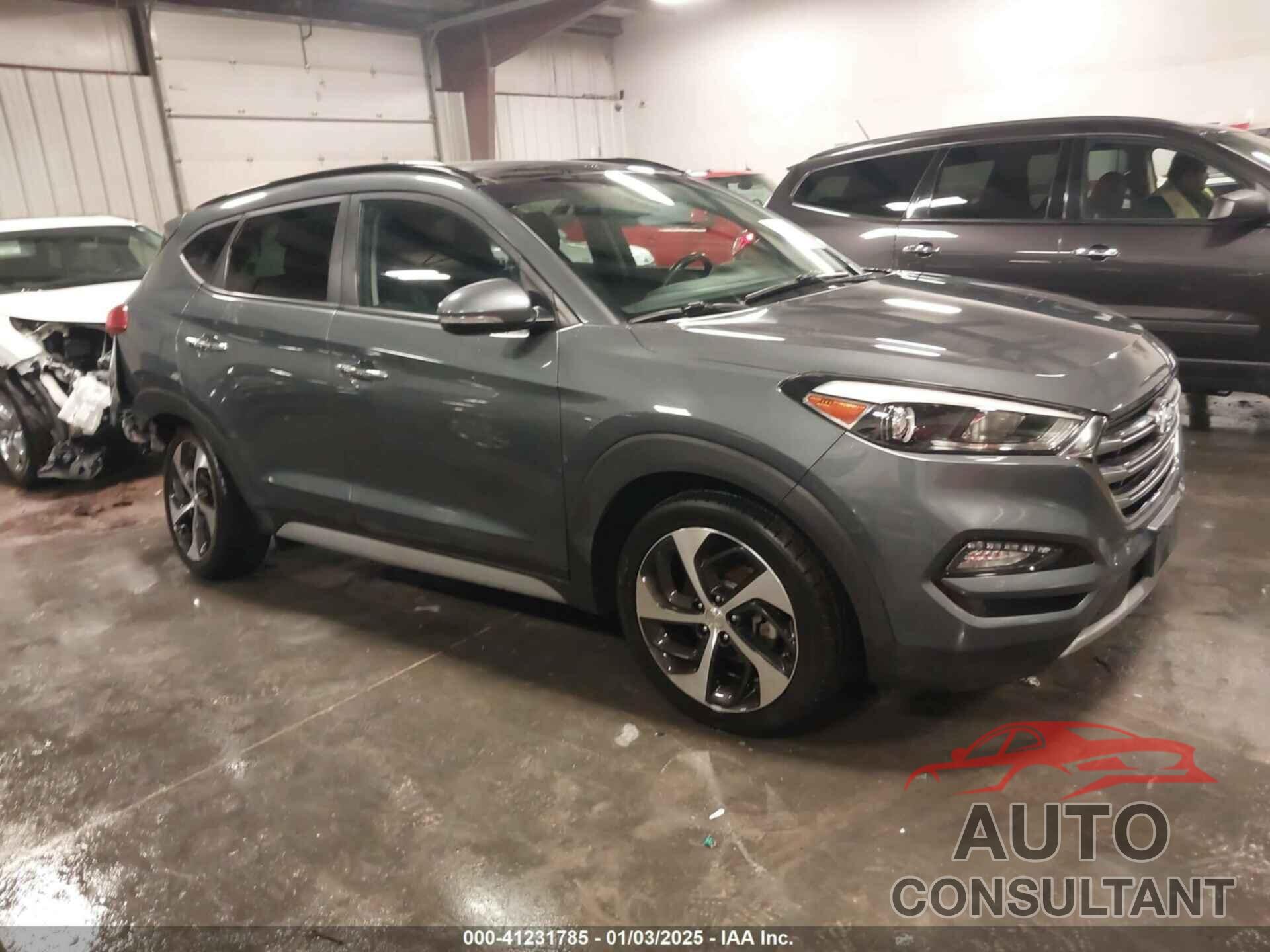 HYUNDAI TUCSON 2017 - KM8J3CA28HU594656