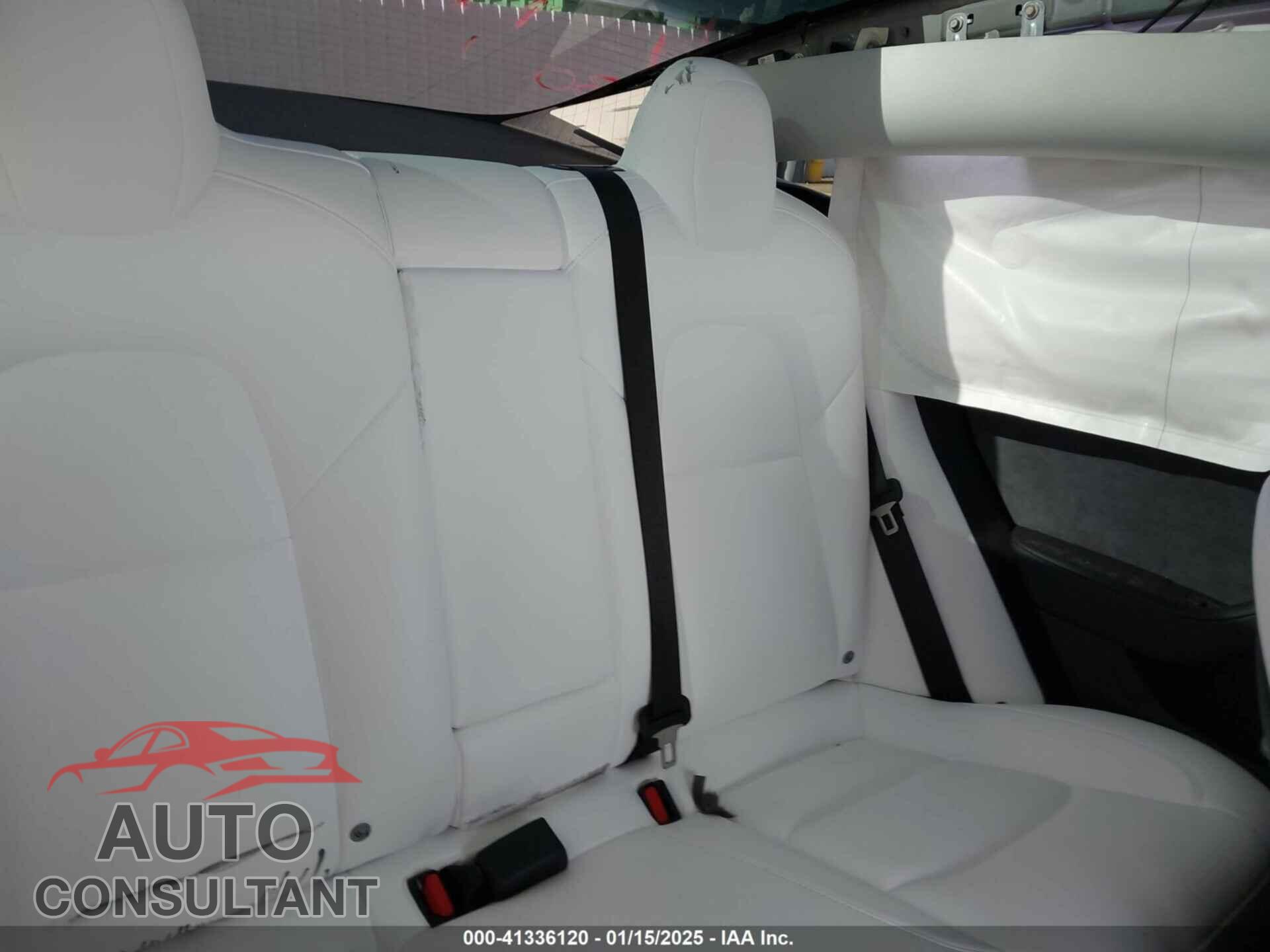 TESLA MODEL 3 2023 - 5YJ3E1EA7PF673000
