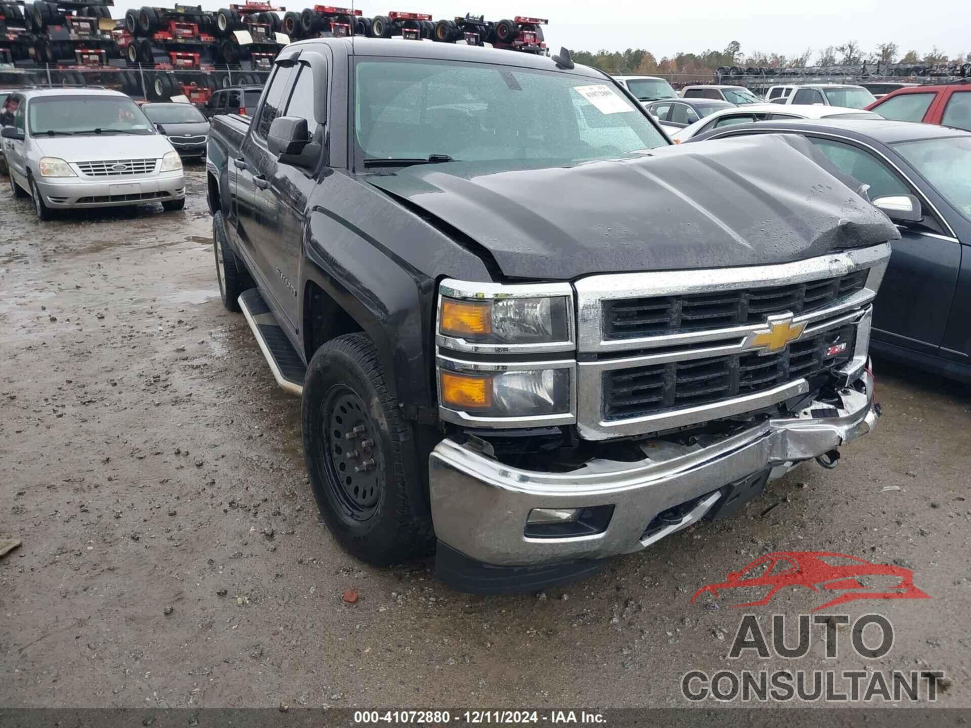 CHEVROLET SILVERADO 1500 2015 - 1GCVKREH8FZ169402