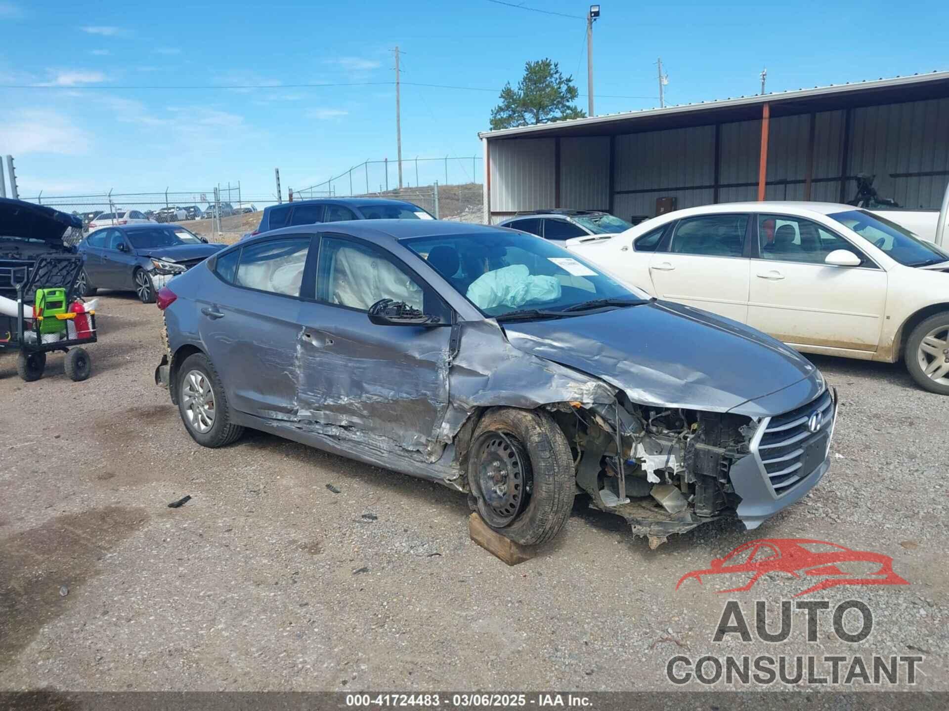 HYUNDAI ELANTRA 2017 - 5NPD74LF1HH209105