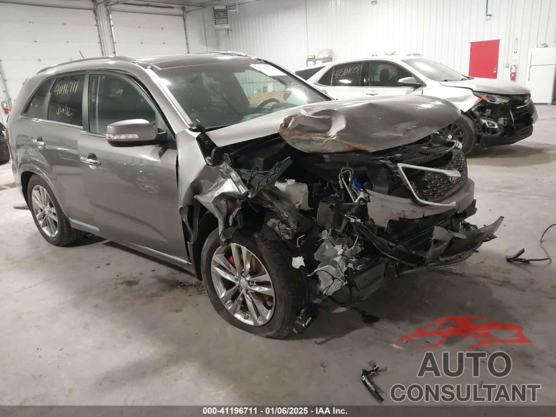 KIA SORENTO 2015 - 5XYKW4A78FG584015