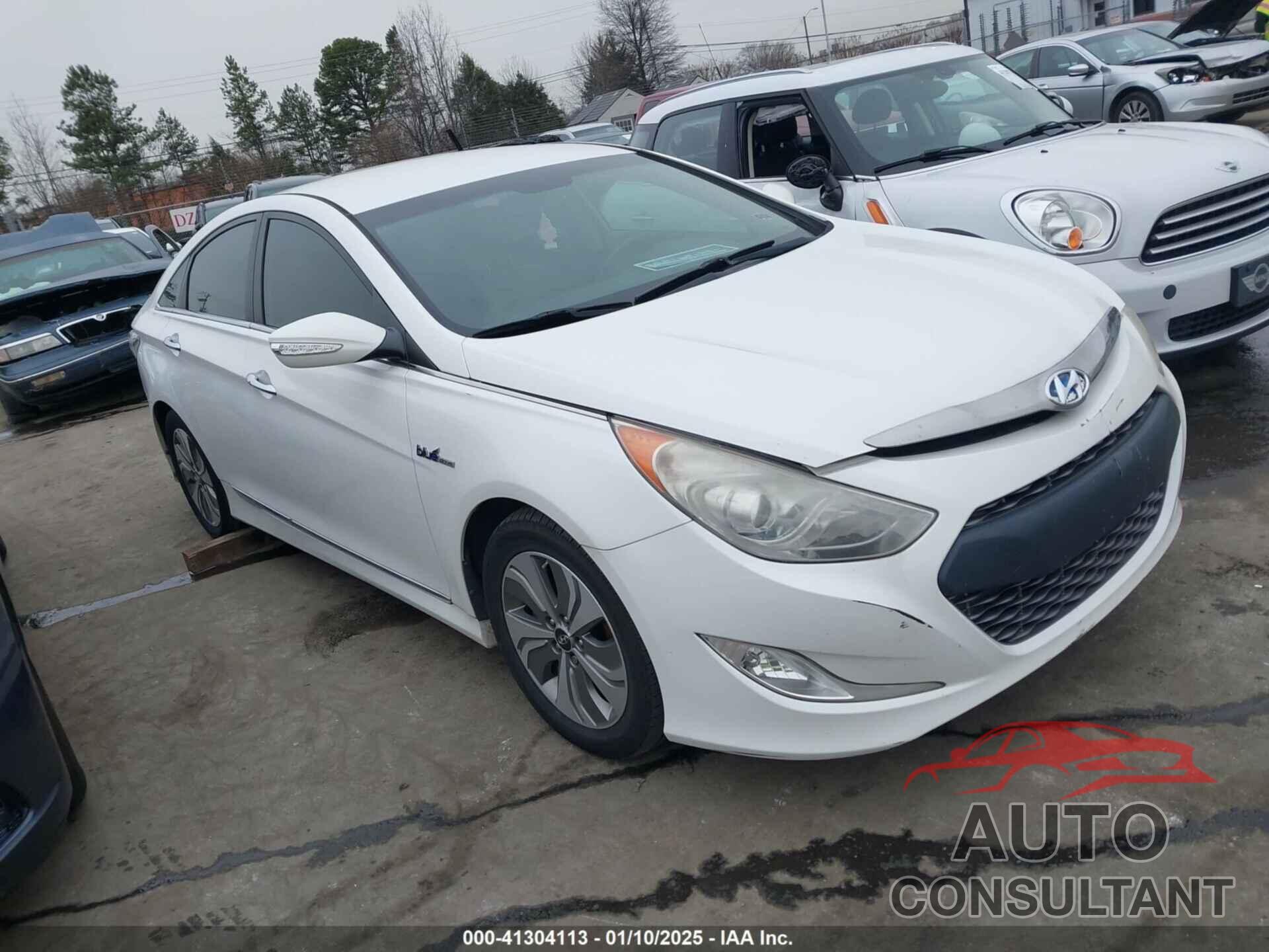 HYUNDAI SONATA HYBRID 2013 - KMHEC4A44DA080534