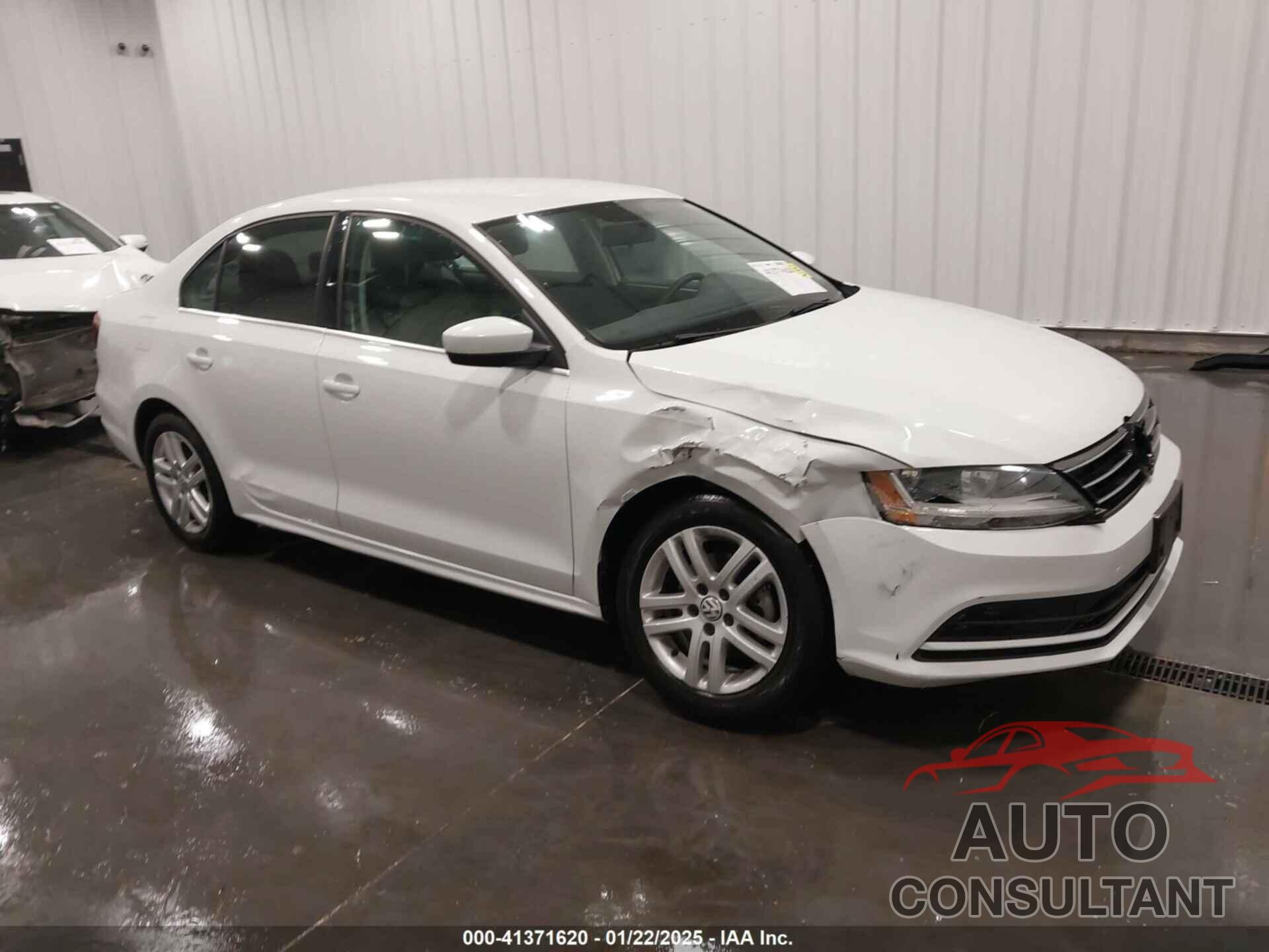 VOLKSWAGEN JETTA 2017 - 3VW2B7AJXHM282818