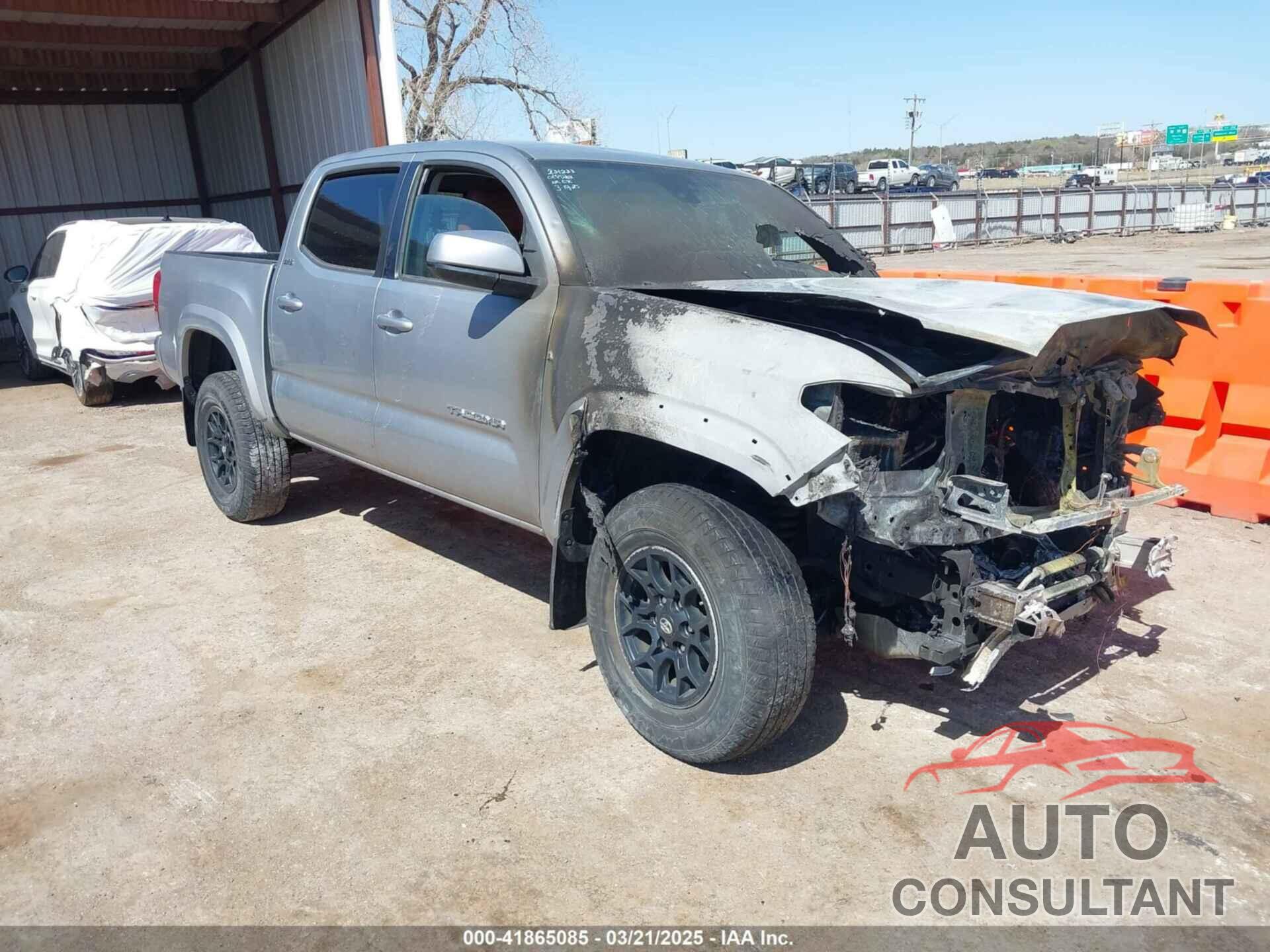 TOYOTA TACOMA 2019 - 3TMCZ5AN8KM196697