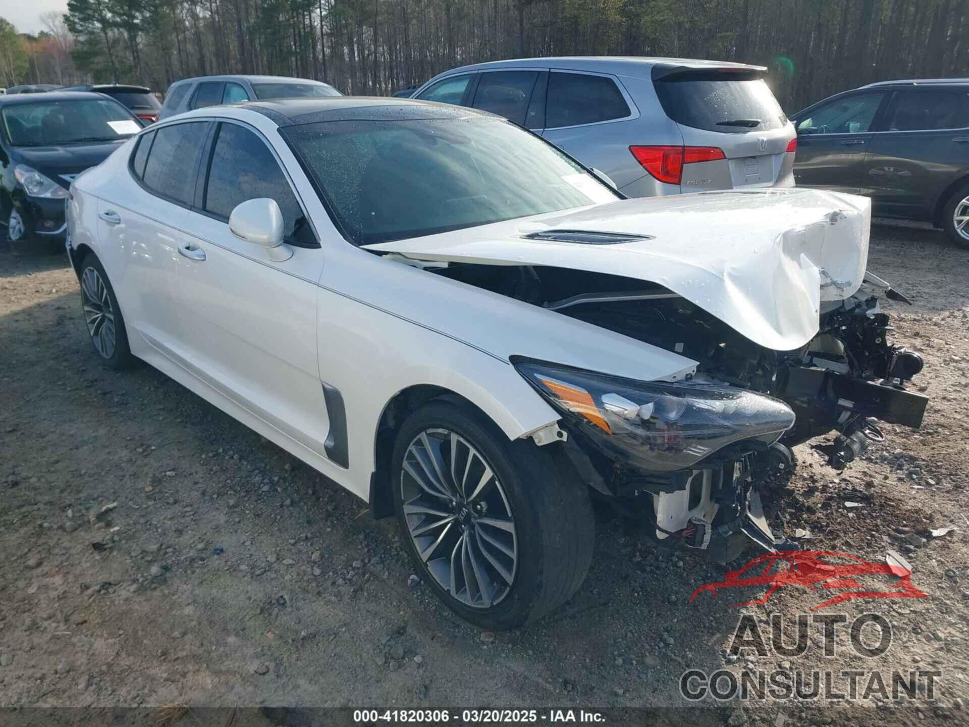 KIA STINGER 2018 - KNAE25LA8J6024849