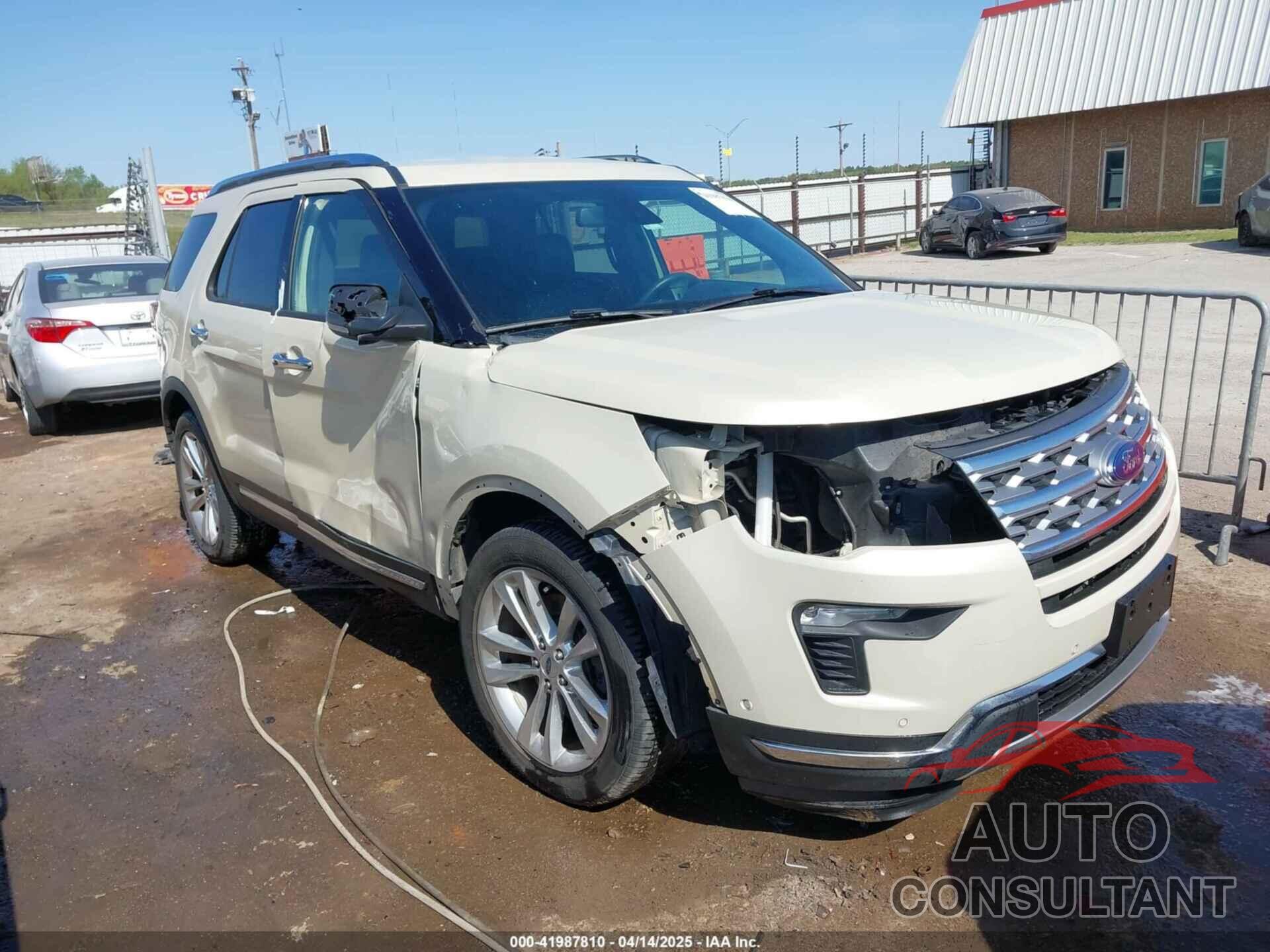 FORD EXPLORER 2018 - 1FM5K7FH4JGA63211