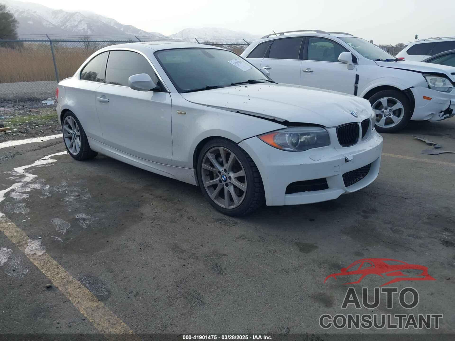 BMW 135I 2013 - WBAUC9C52DVM13628