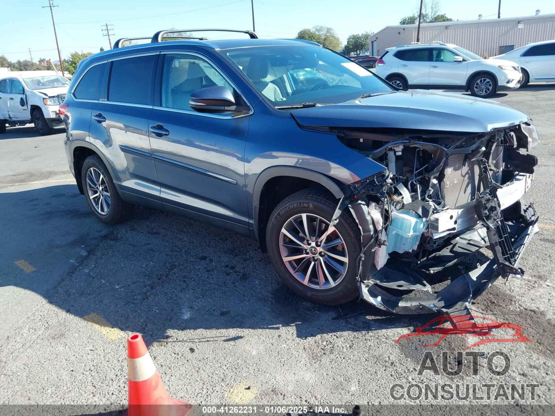 TOYOTA HIGHLANDER 2019 - 5TDJZRFH0KS993317
