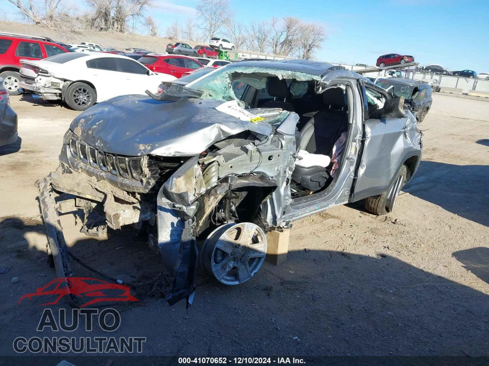 JEEP COMPASS 2022 - 3C4NJDBB6NT191992
