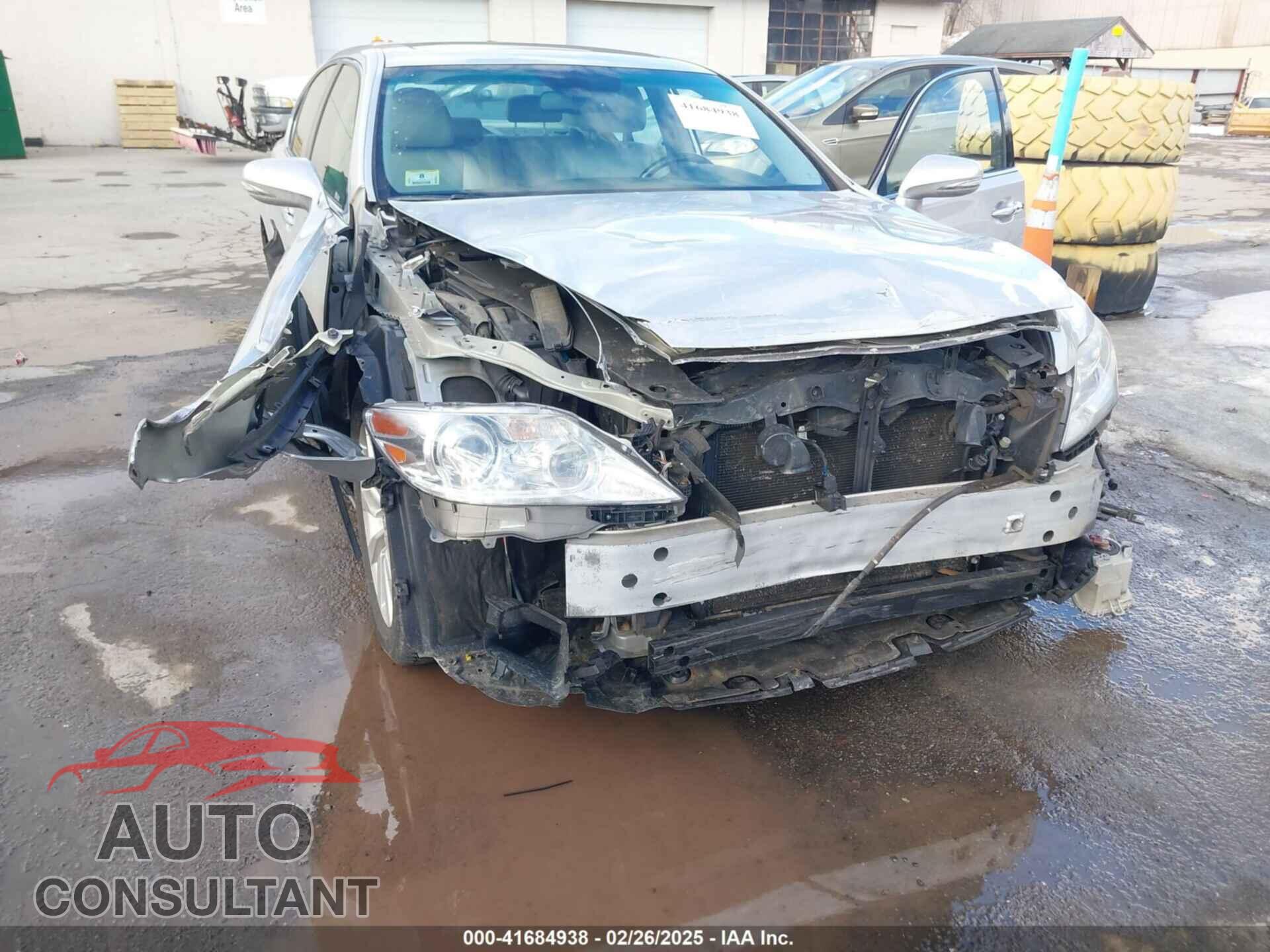 LEXUS LS 460 2011 - JTHCL5EF1B5010667