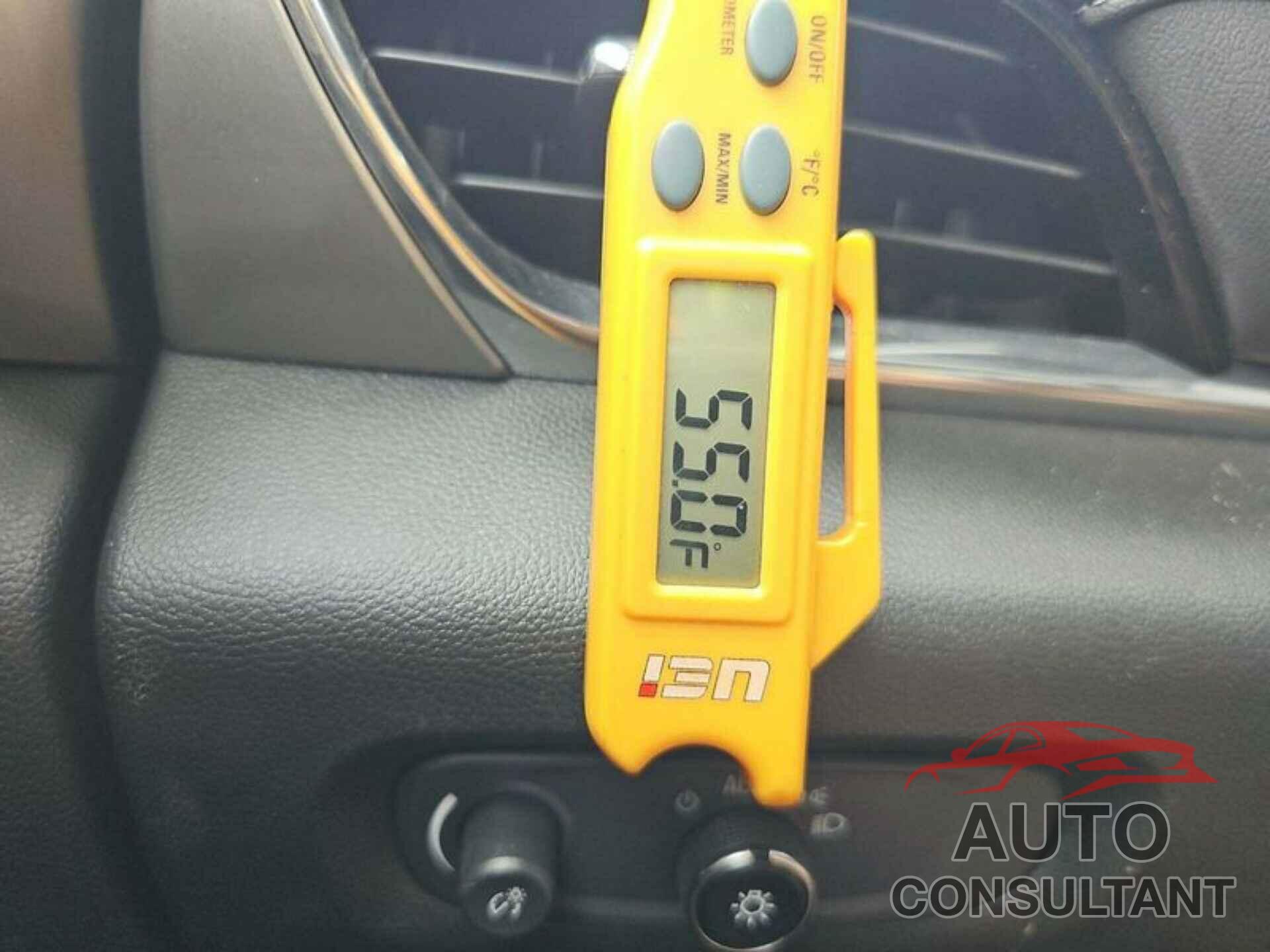 CHEVROLET TRAVERSE 2022 - 1GNERGKW7NJ153179