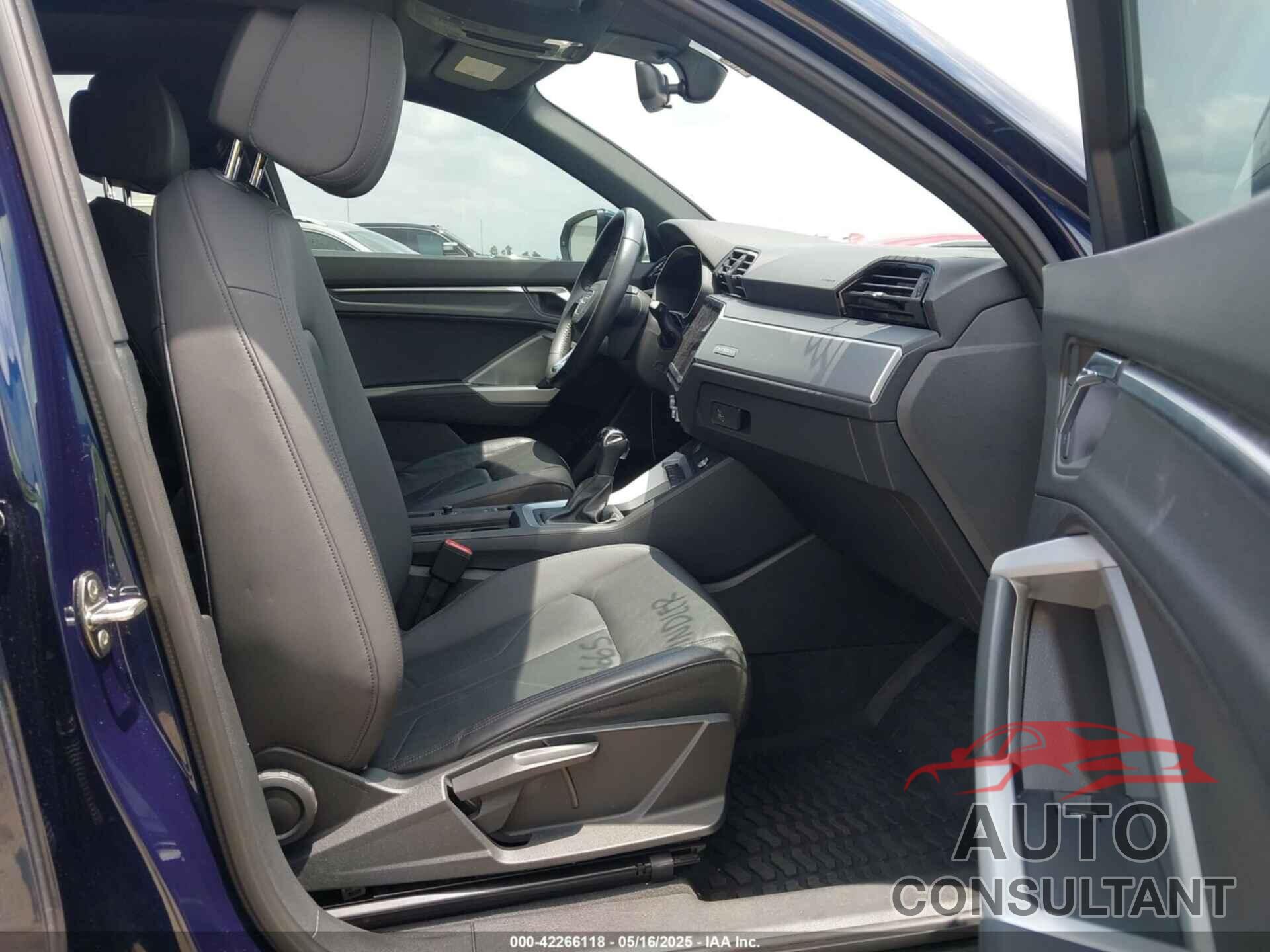 AUDI Q3 2020 - WA1AECF34L1104864