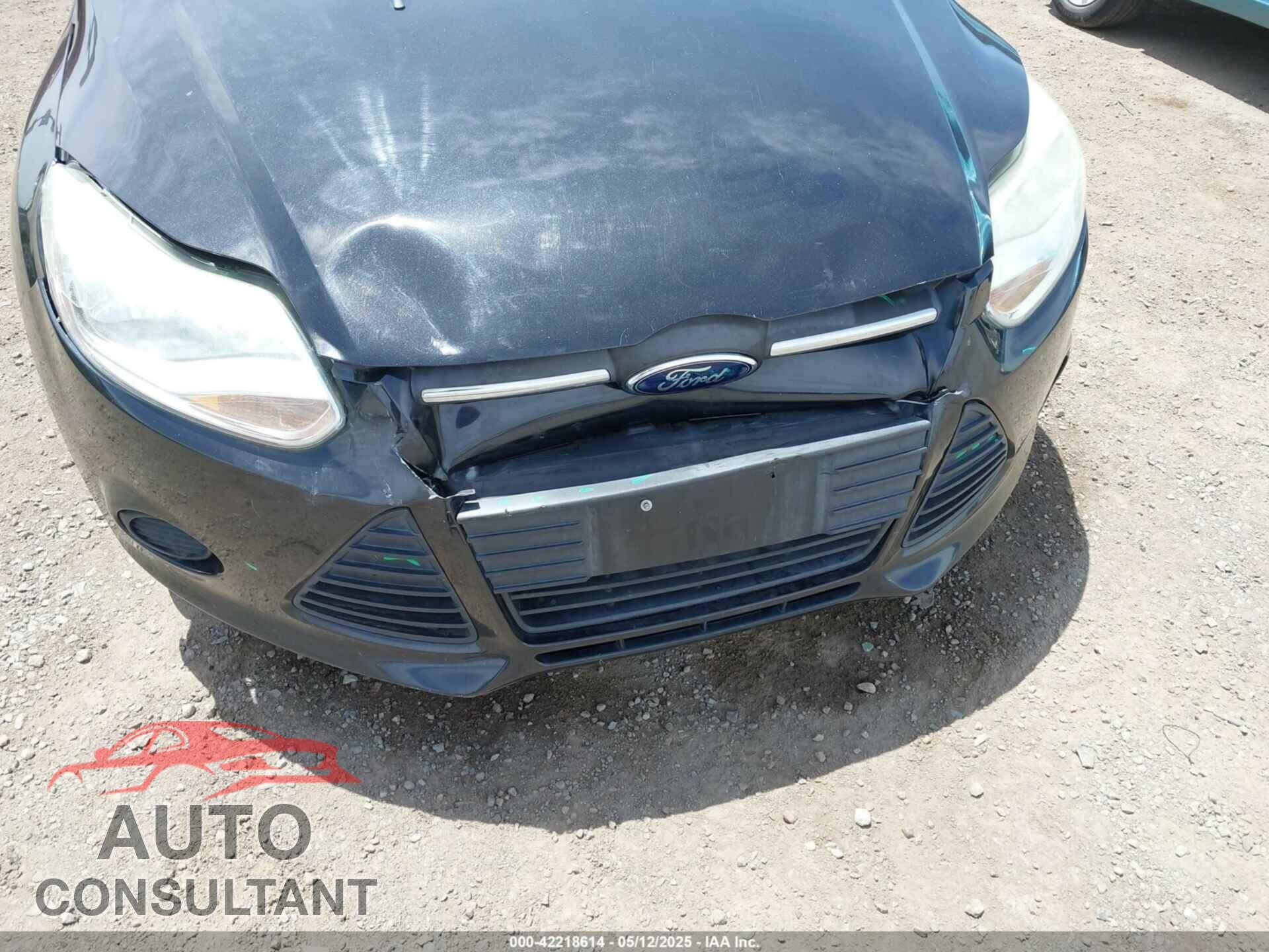FORD FOCUS 2014 - 1FADP3E2XEL355486