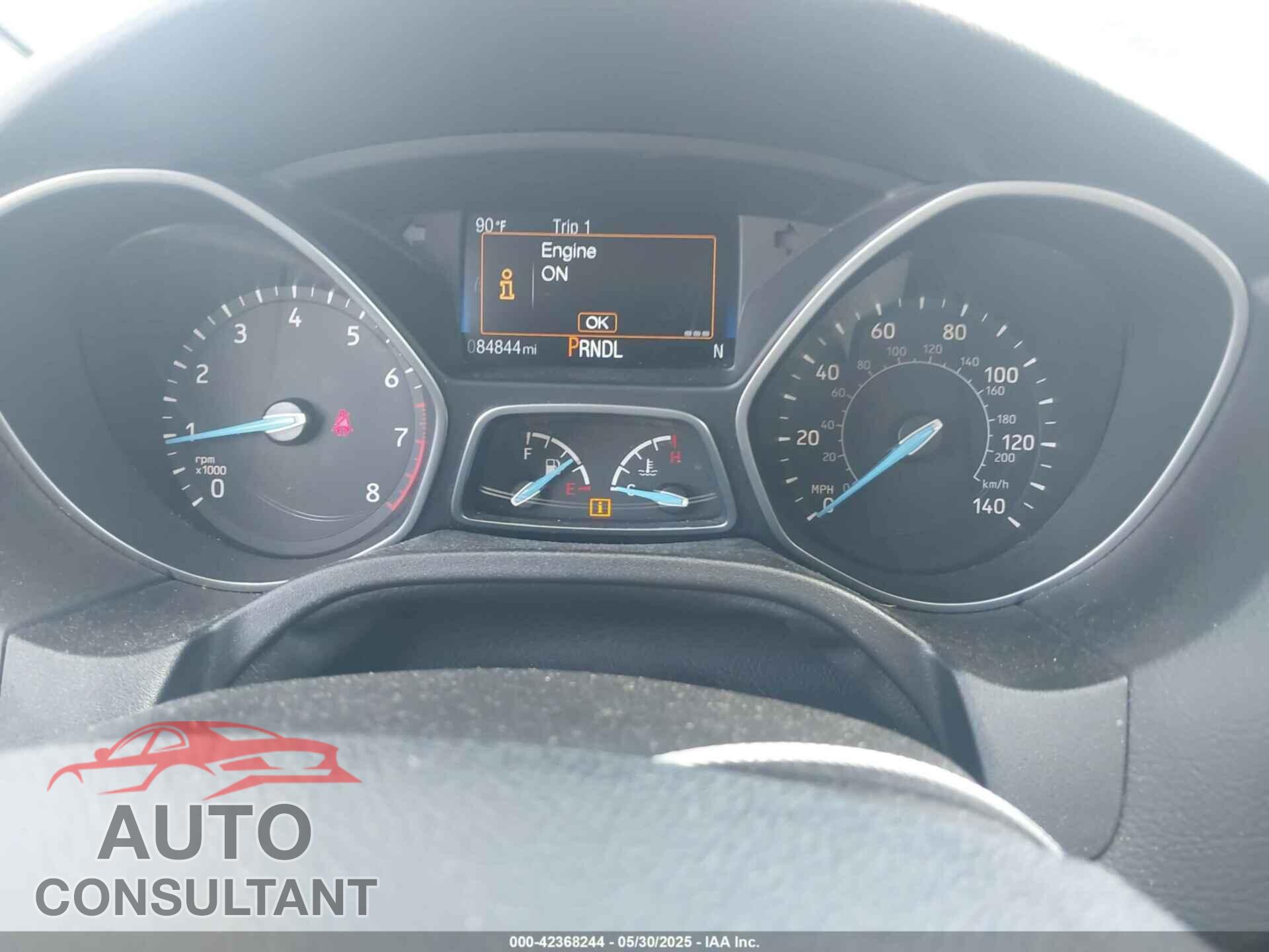 FORD FOCUS 2015 - 1FADP3F29FL338923