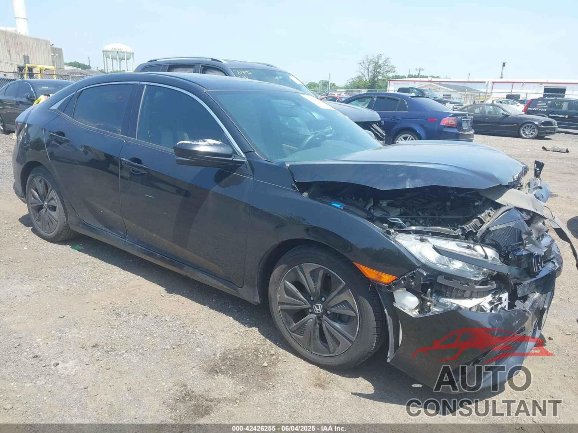 HONDA CIVIC 2018 - SHHFK7H59JU421522