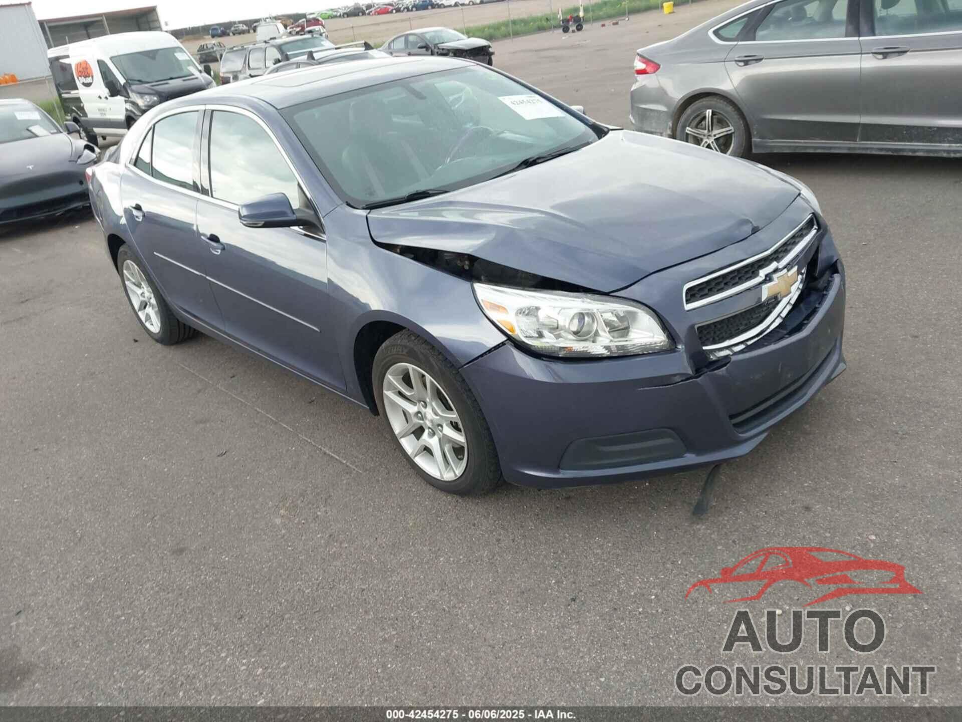 CHEVROLET MALIBU 2013 - 1G11C5SA4DF225290