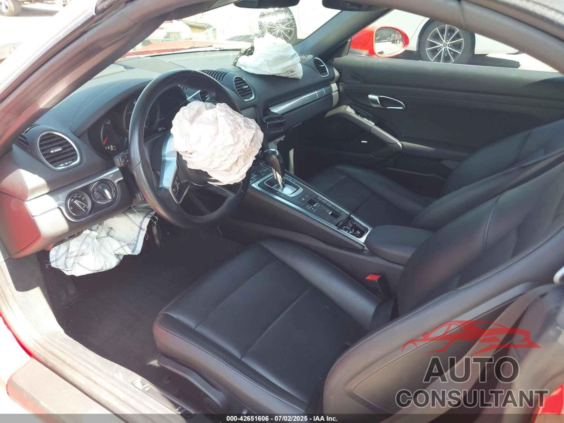 PORSCHE 718 BOXSTER 2021 - WP0CA2A8XMS210688