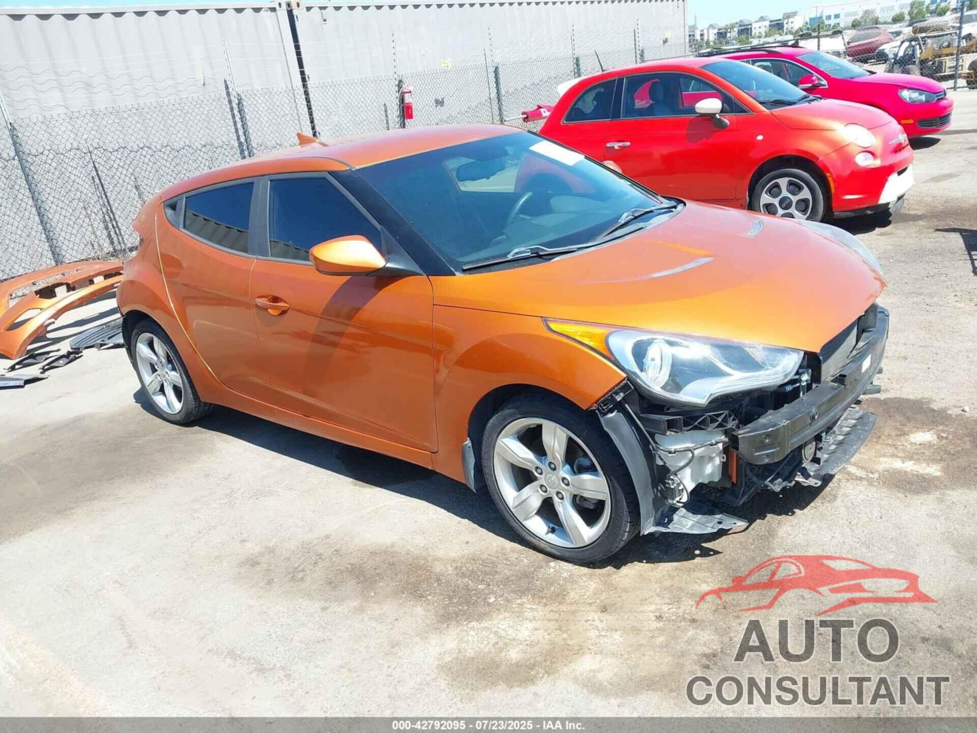 HYUNDAI VELOSTER 2013 - KMHTC6AD9DU104439