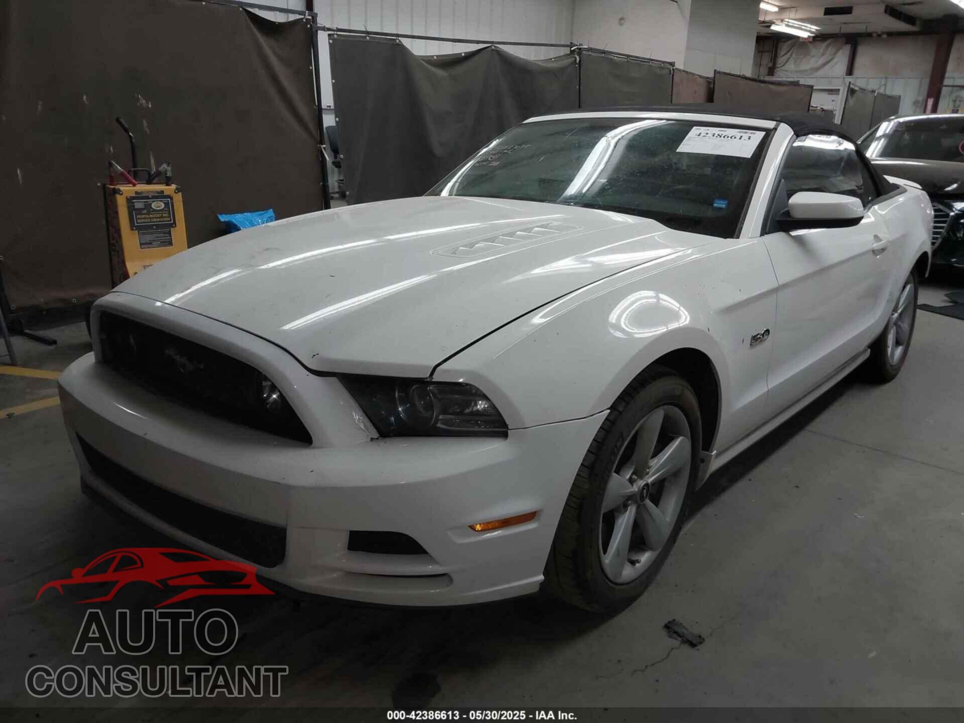 FORD MUSTANG 2013 - 1ZVBP8FF0D5200932