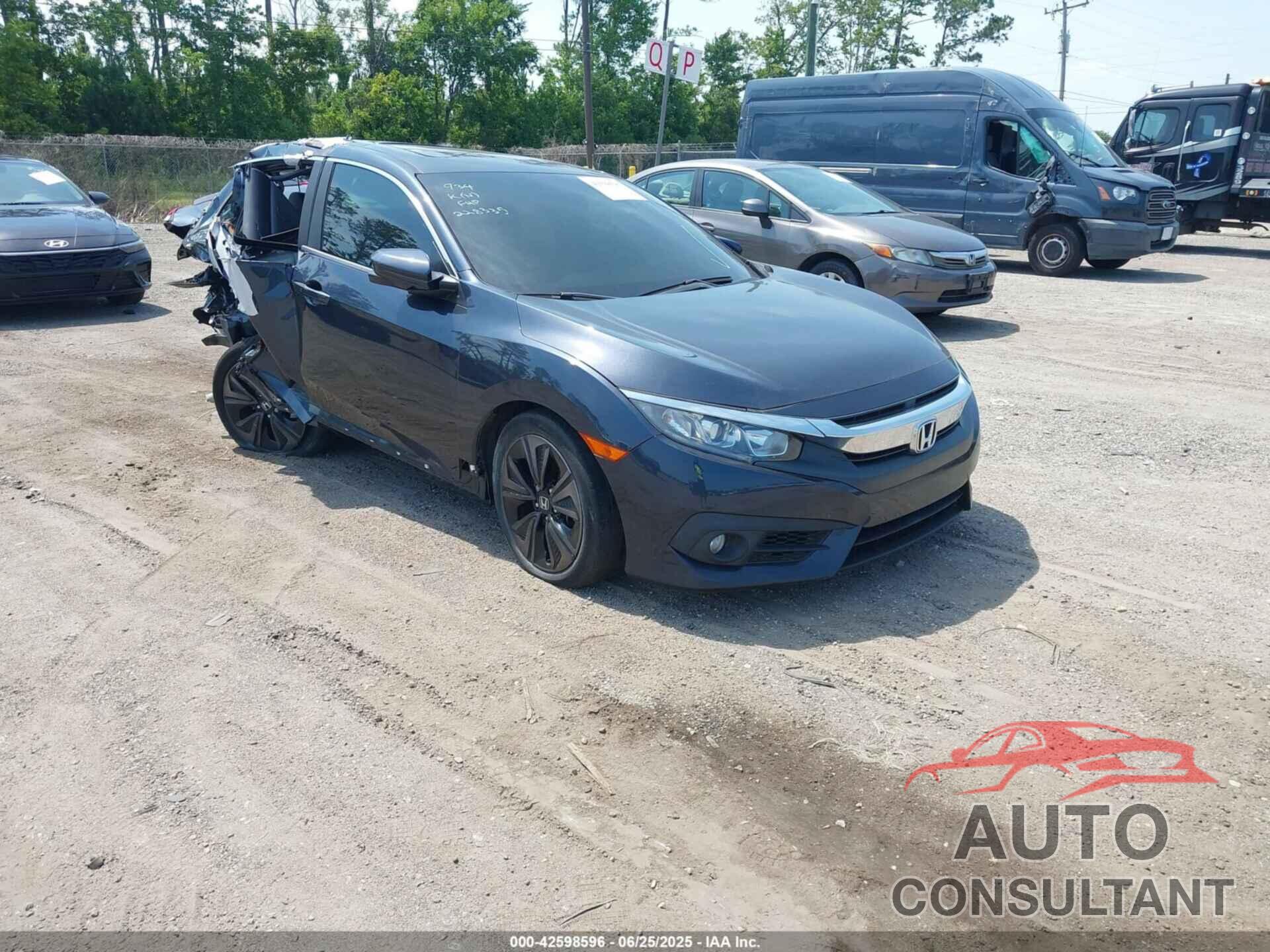 HONDA CIVIC 2017 - 19XFC1F38HE028060