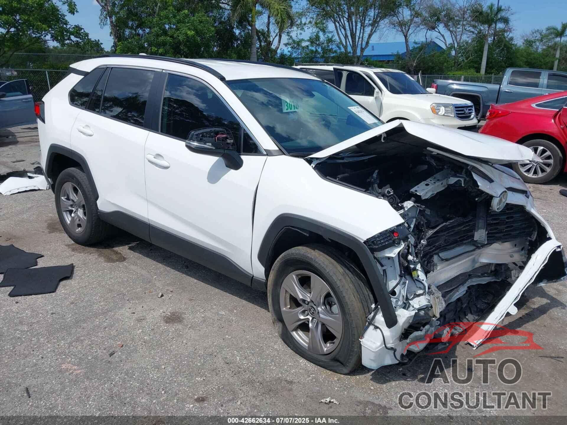 TOYOTA RAV4 2023 - 2T3W1RFV5PW252993