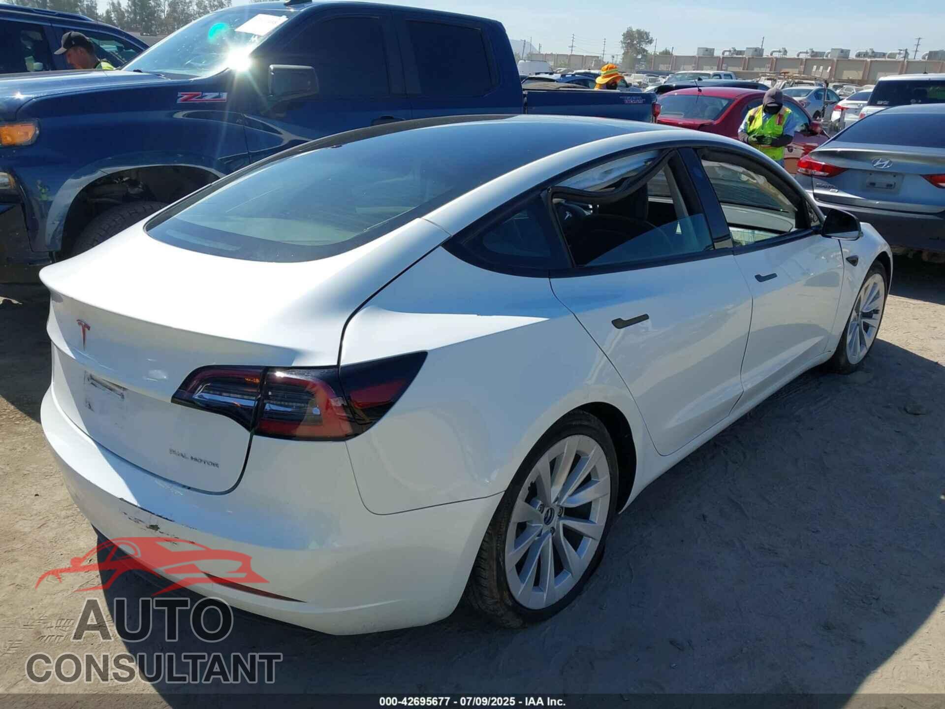 TESLA MODEL 3 2023 - 5YJ3E1EBXPF416194