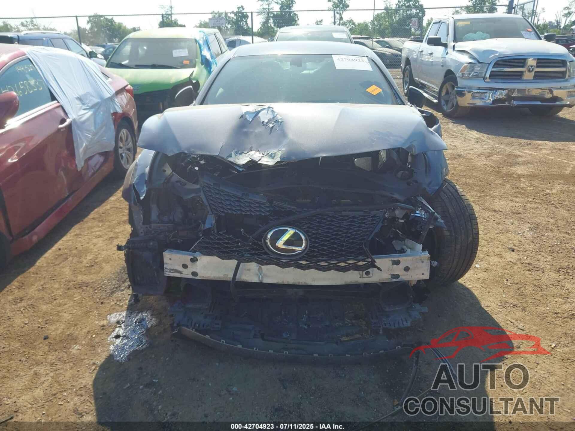 LEXUS RC F 2015 - JTHHP5BC7F5001689